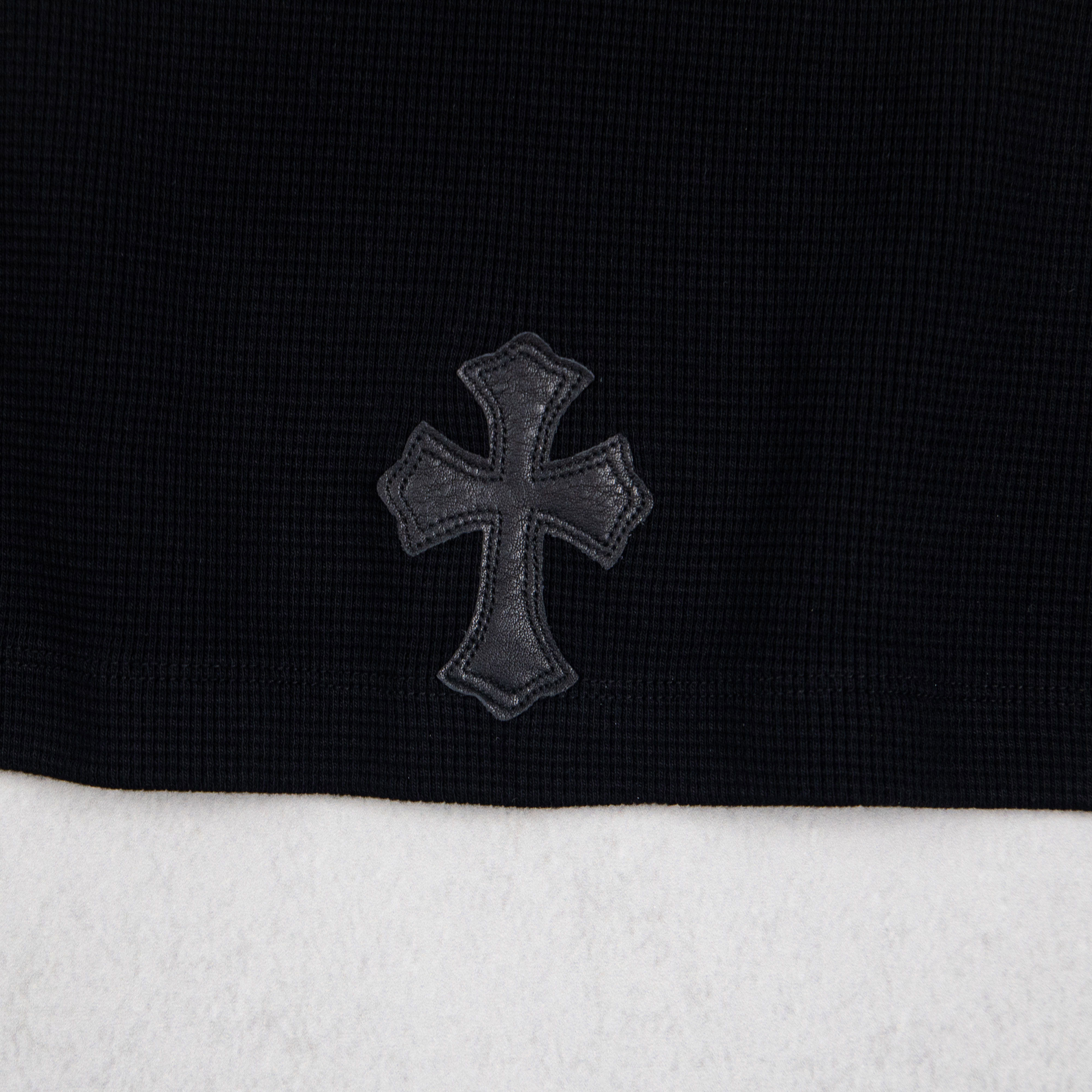 Chrome Hearts  Long-sleeve top with cross-stitch leather appliqué（CH-2026724）