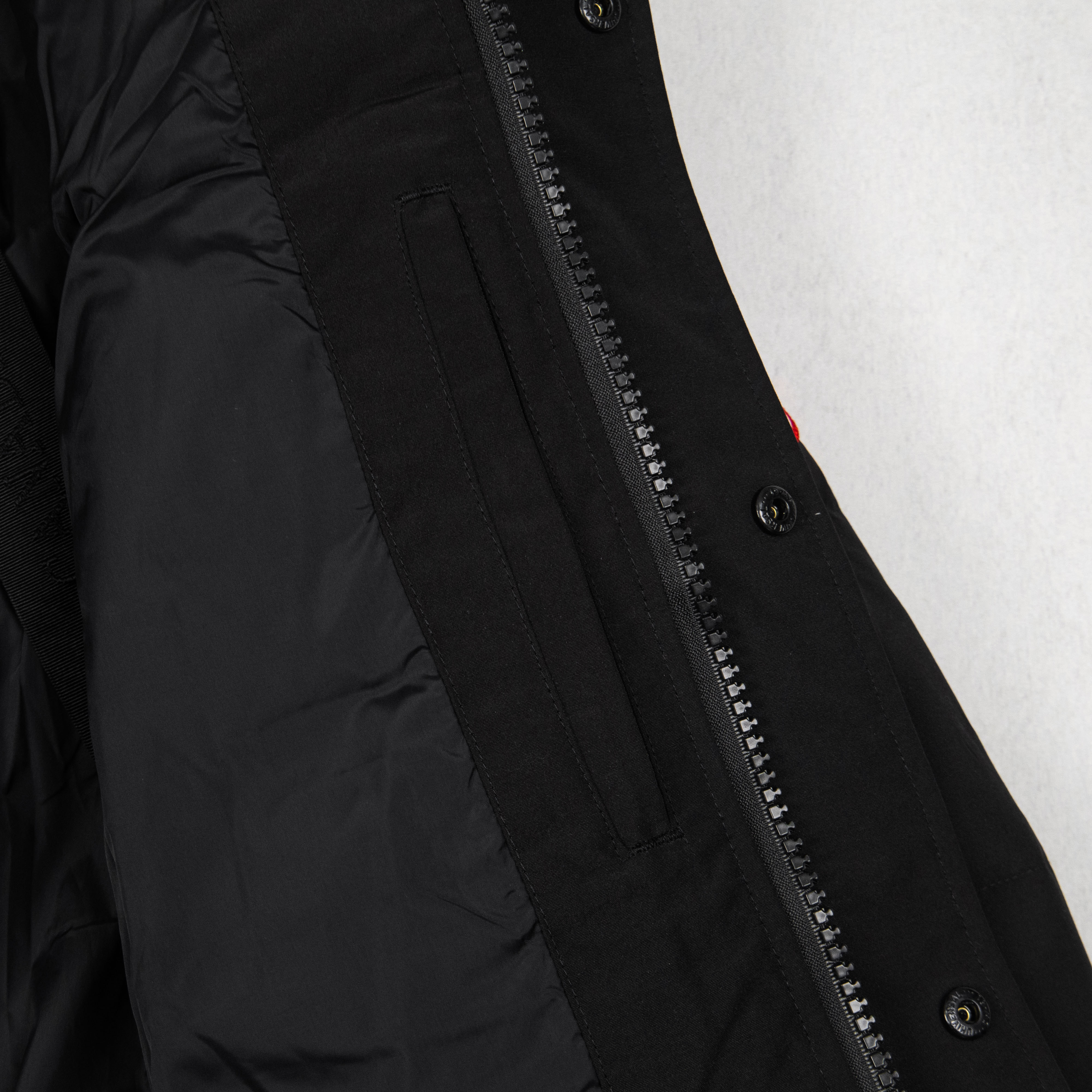 Canada Goose Wyndham Fusion Fit Parka（3808MA-61）