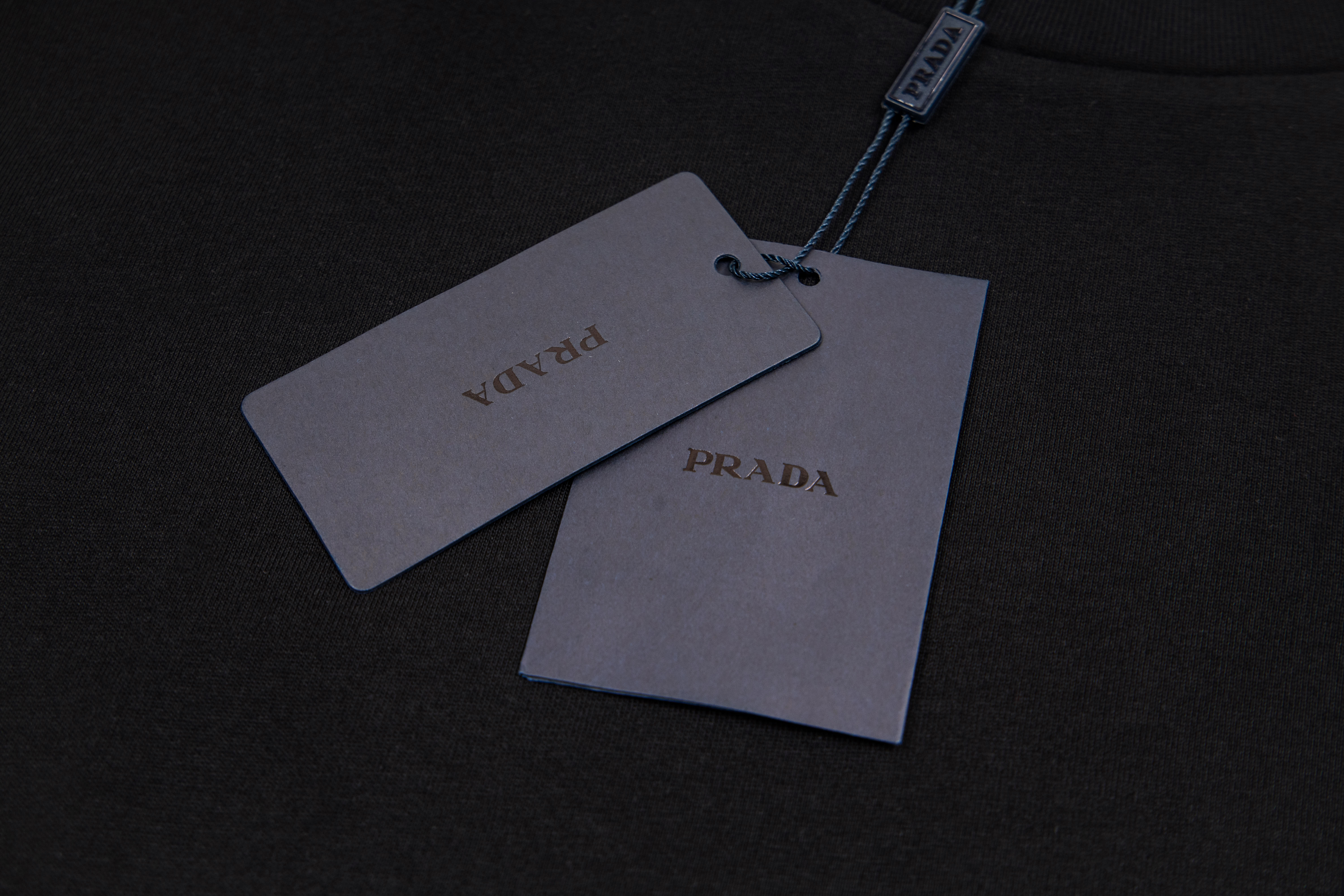 Prada Jersey T-Shirt With Enameled Metal Triangle Logo White (3515B-10UP-F0009-S-231）