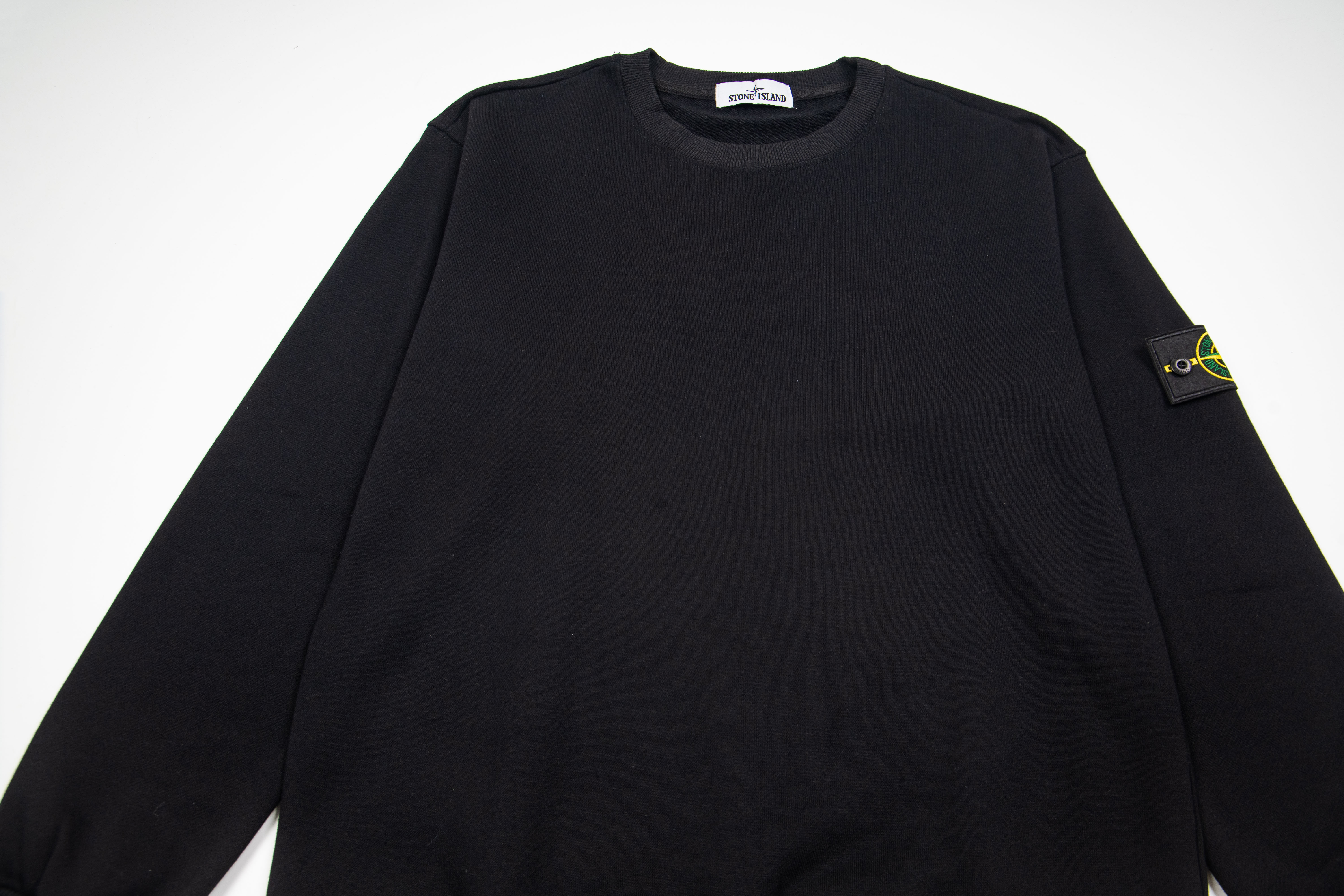 STONE ISLAND Garment Dyed Crew Sweatshirt（721563051-V0020）