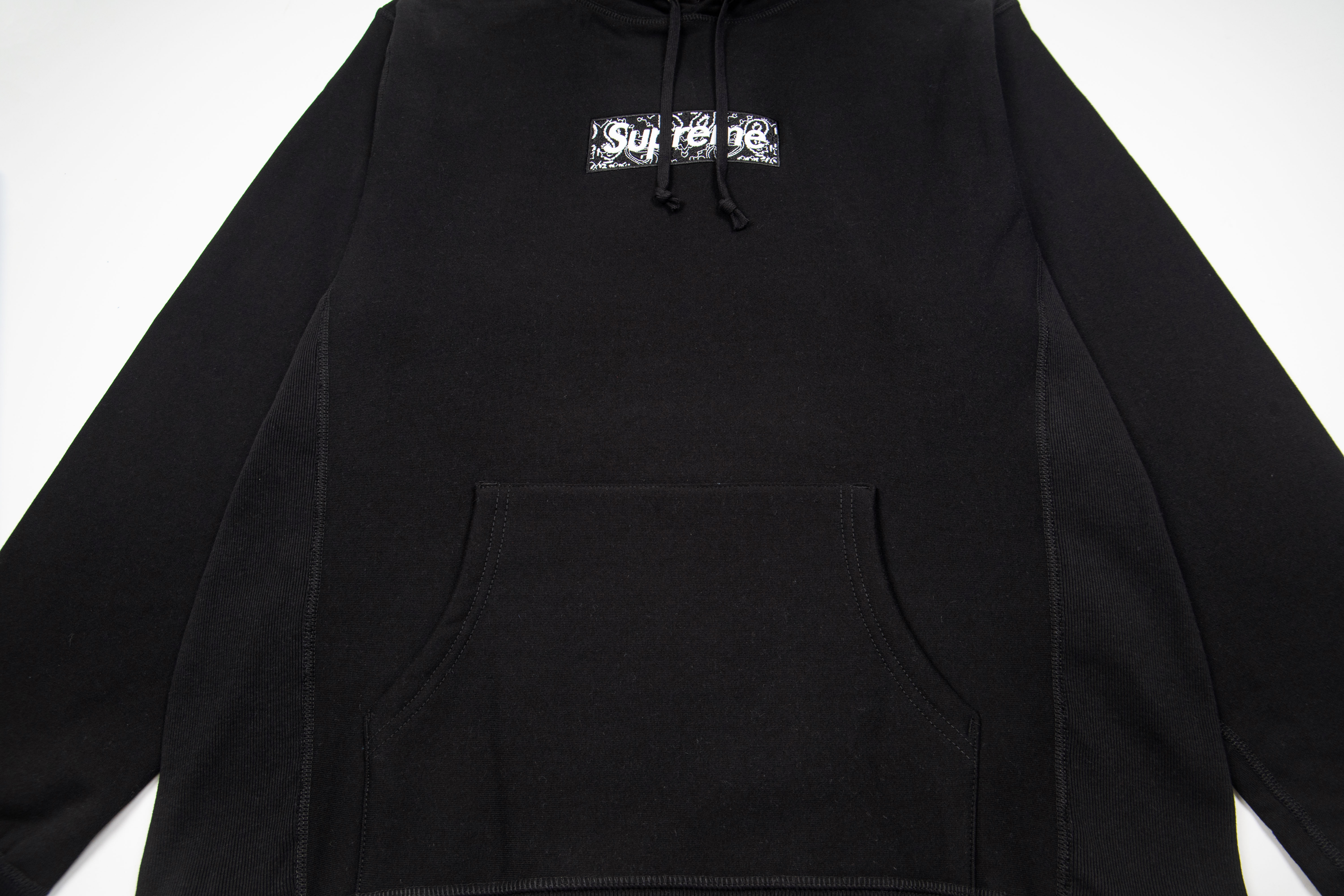 Supreme Week 16 Bandana Box logo Hooded Sweatshirt Cashew flower badge hooded sweatshirt"Black"（SUP-FW19-10825）
