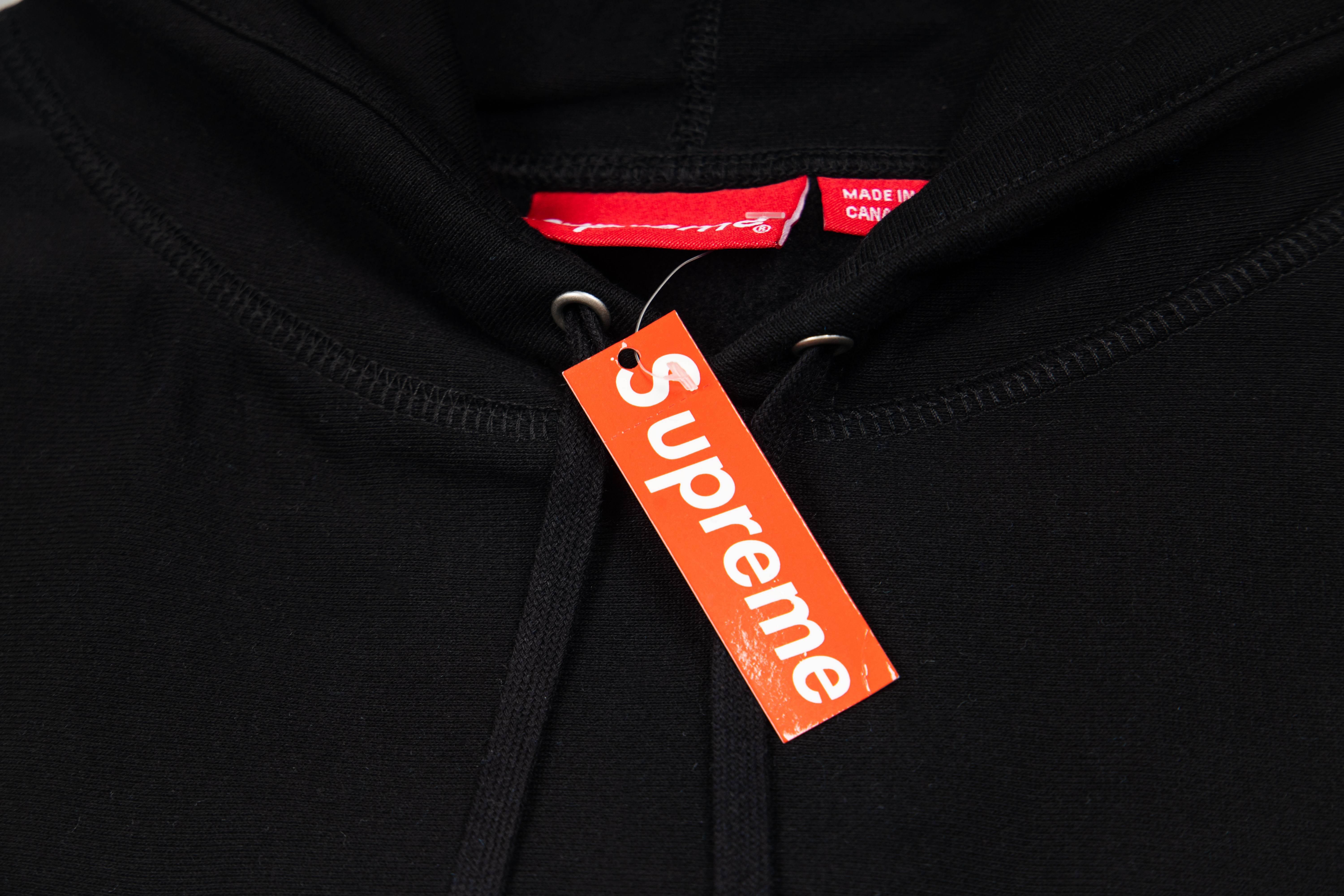 Supreme Week 16 Bandana Box logo Hooded Sweatshirt Cashew flower badge hooded sweatshirt"Black"（SUP-FW19-10825）