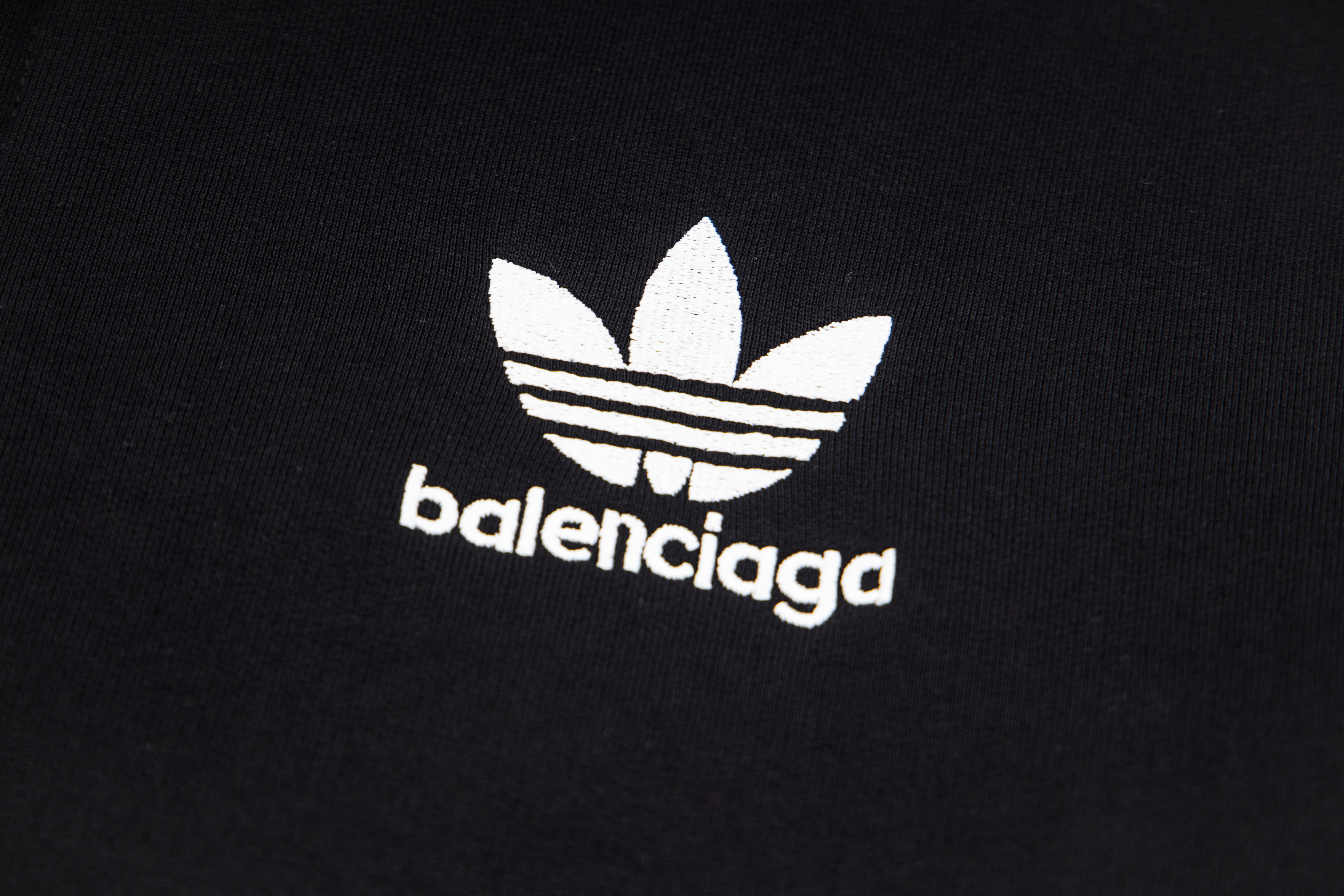 adidas BALENCIAGA Zip-Up Hoodie Small Fit "Black" (723754TNVN28482）