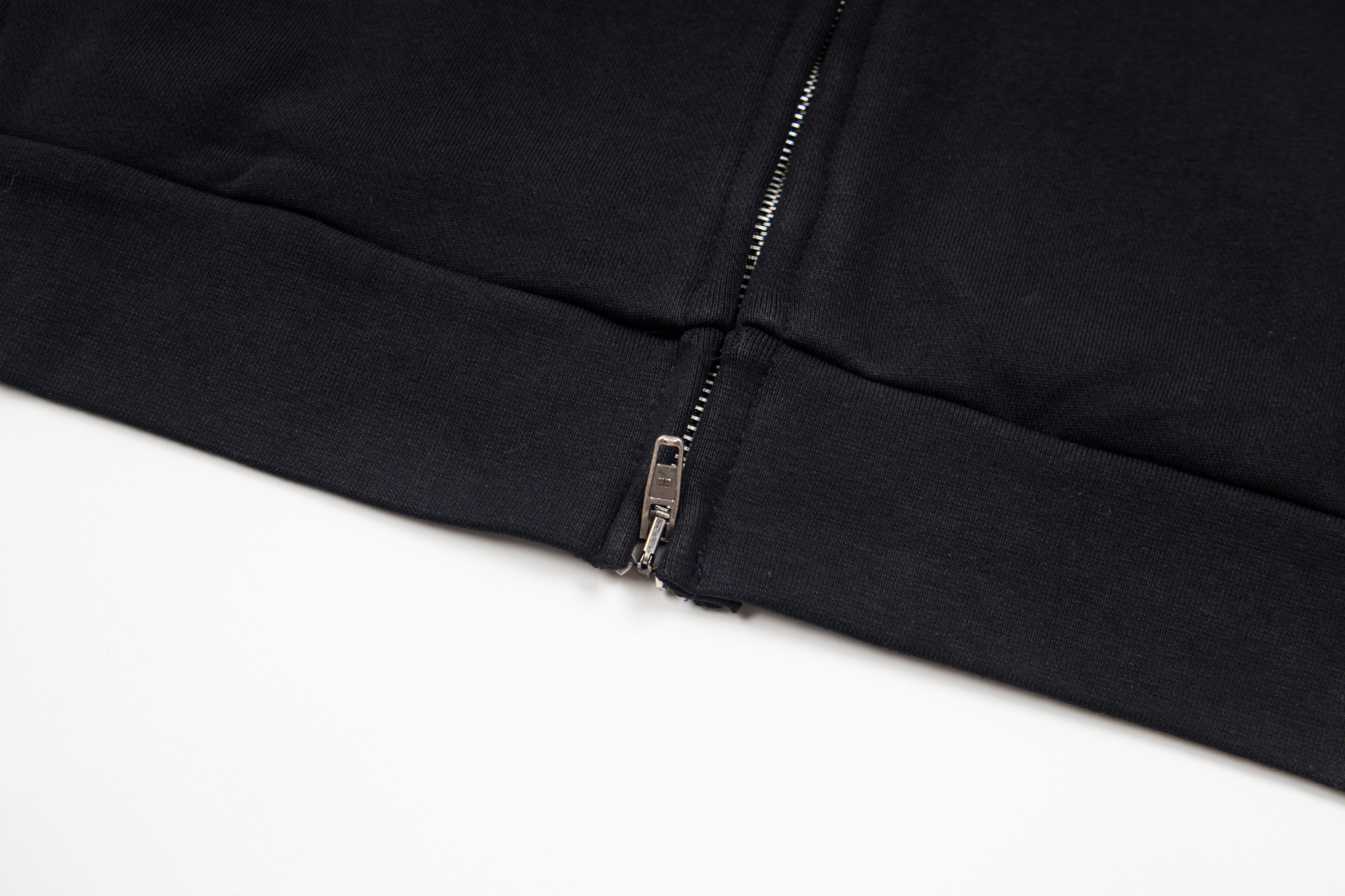 Balenciaga Paris Soccer Zip-up Hoodie Medium Fit 'Black White'(744457TPVS61070）
