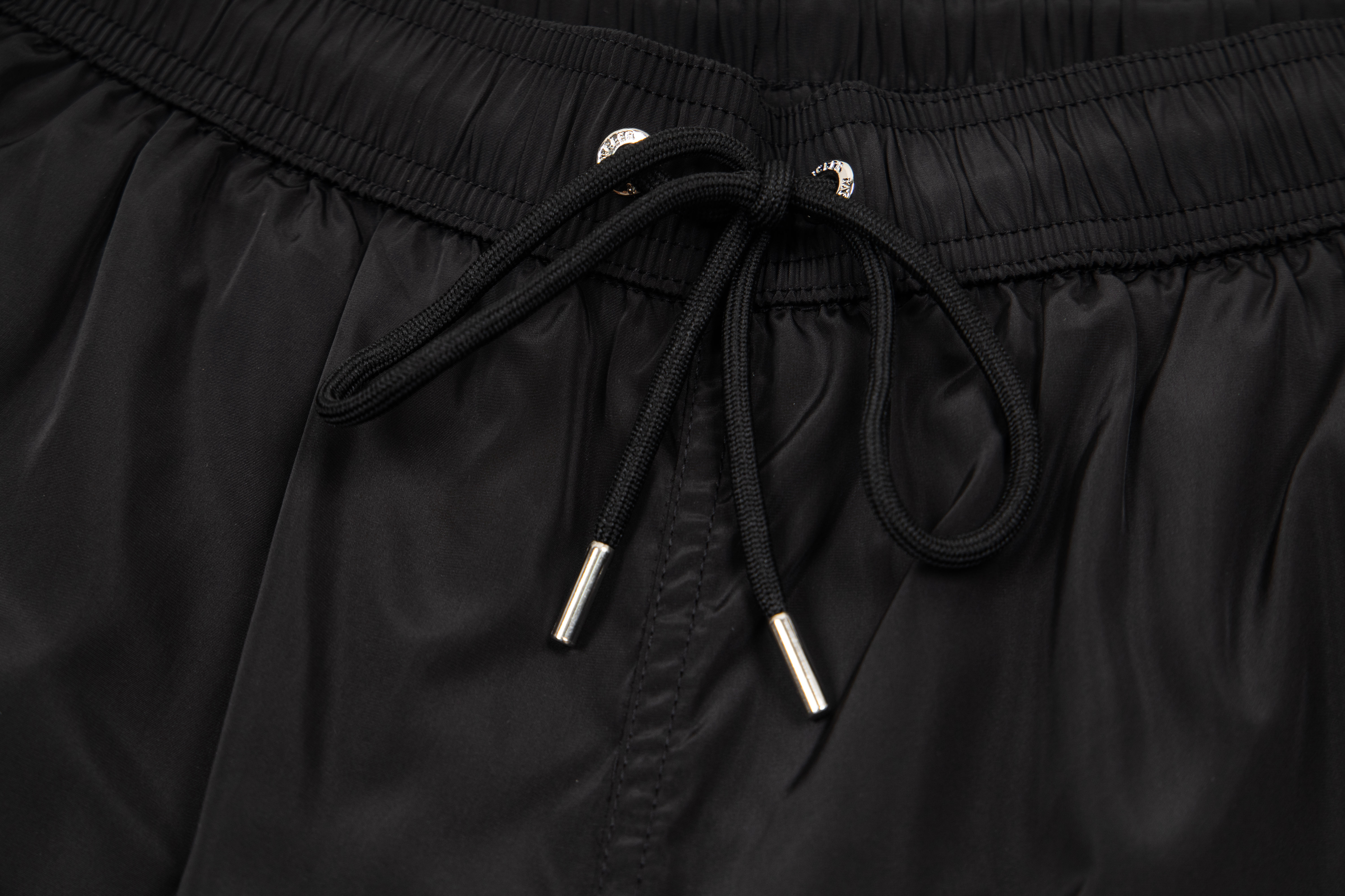 MONCLER logo swimwear（L10912C000135985M999）