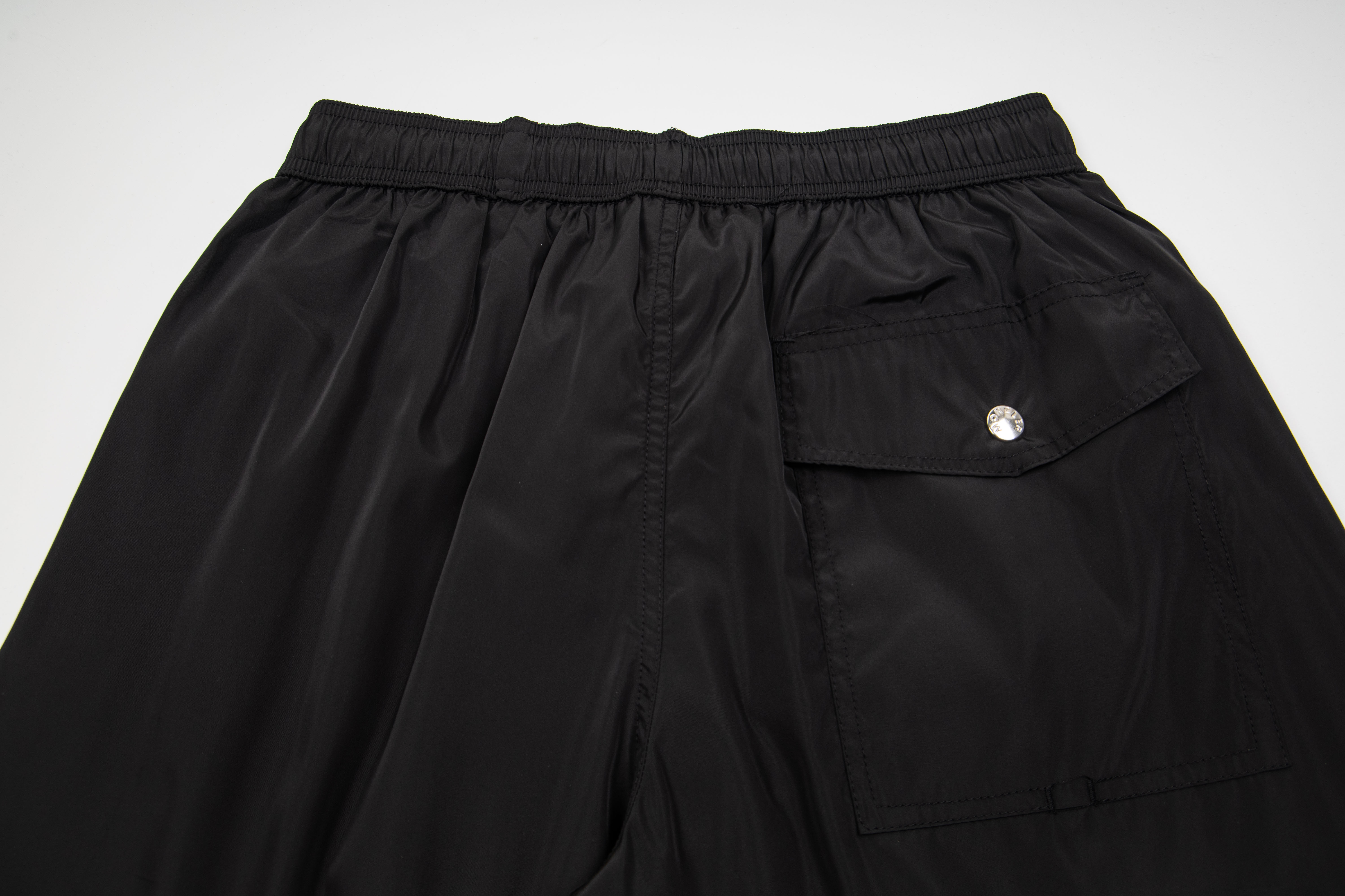 MONCLER logo swimwear（L10912C000135985M999）