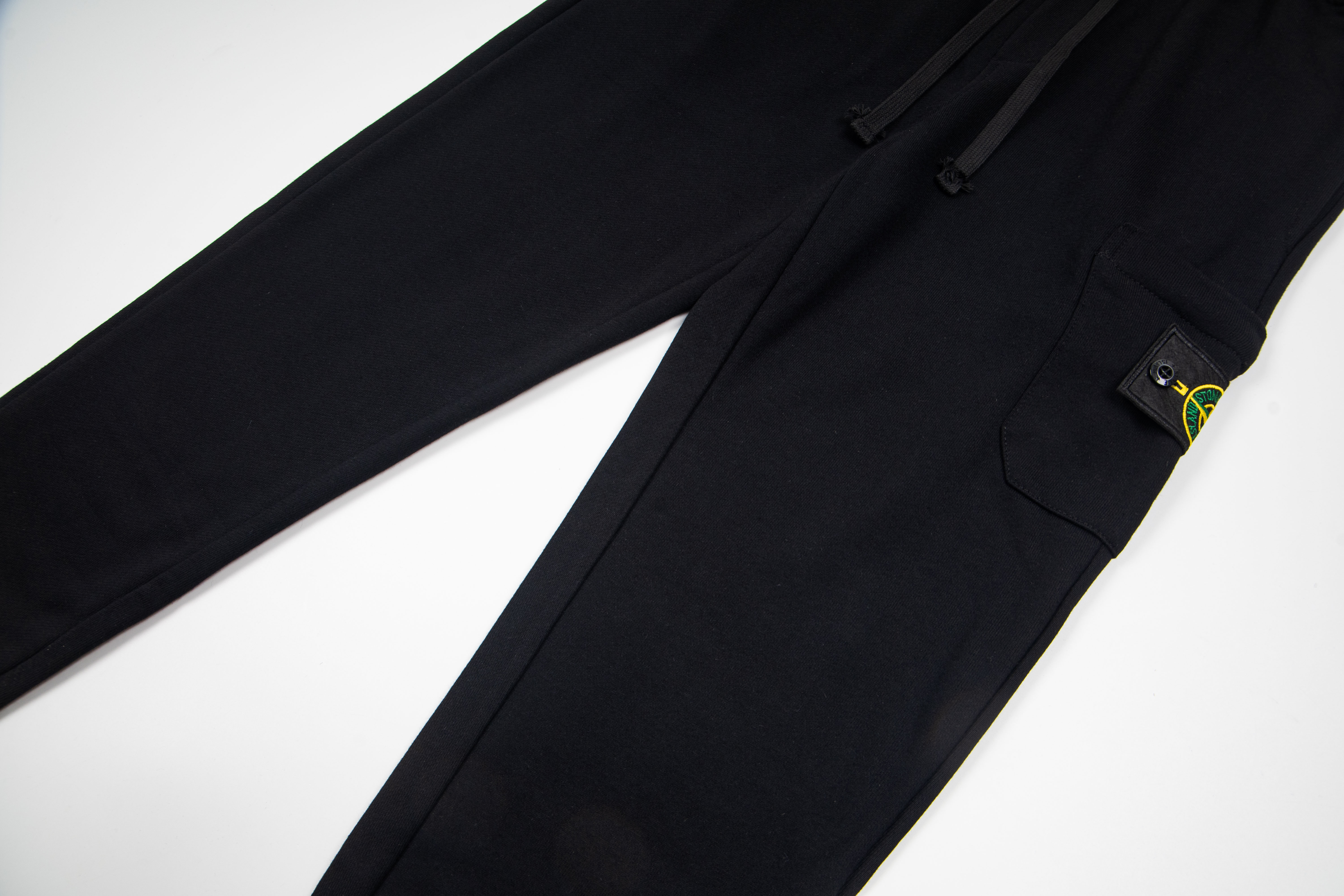 STONE ISLAND Classic Sweatpant 'Black'（721564551-V0029）