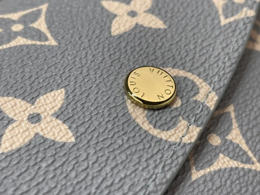 Louis Vuitton Portofeuil Emily（M82157）