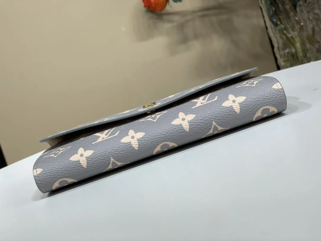 Louis Vuitton Portofeuil Emily（M82157）