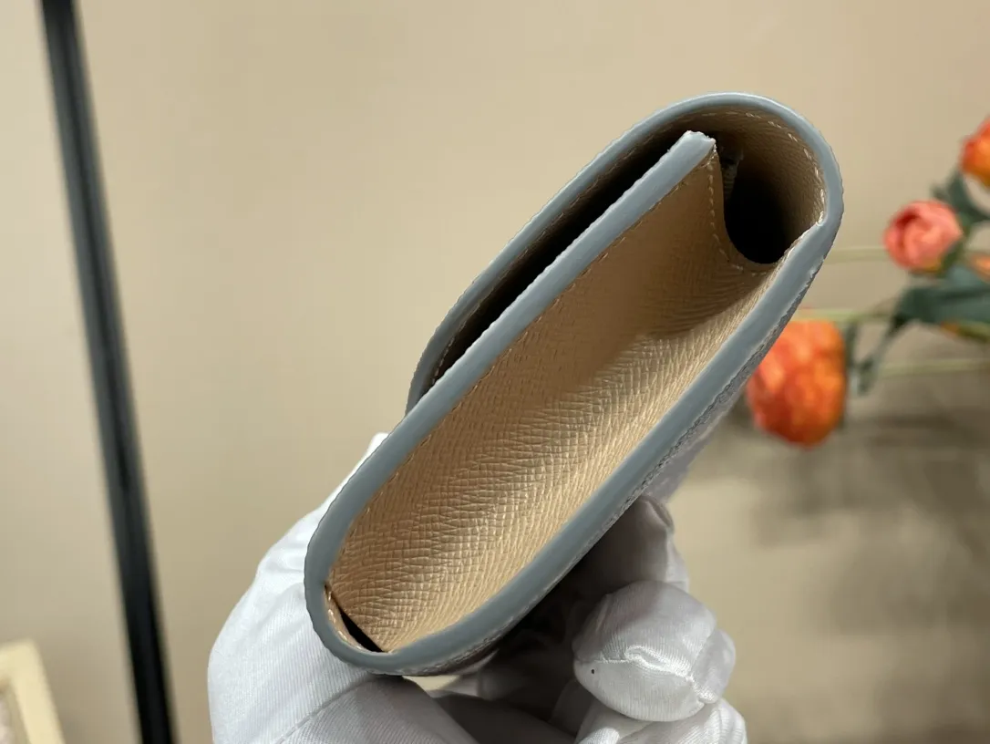 Louis Vuitton Portofeuil Emily（M82157）