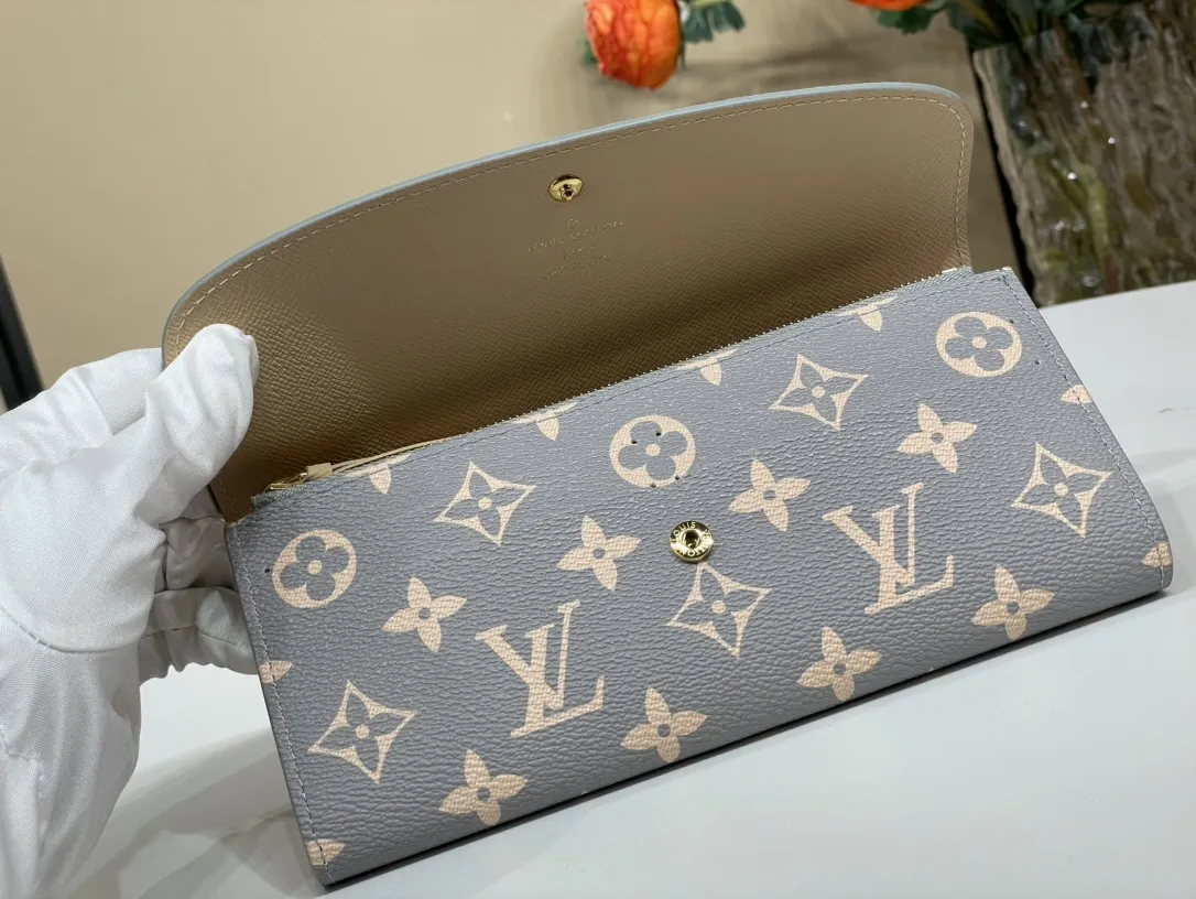 Louis Vuitton Portofeuil Emily（M82157）