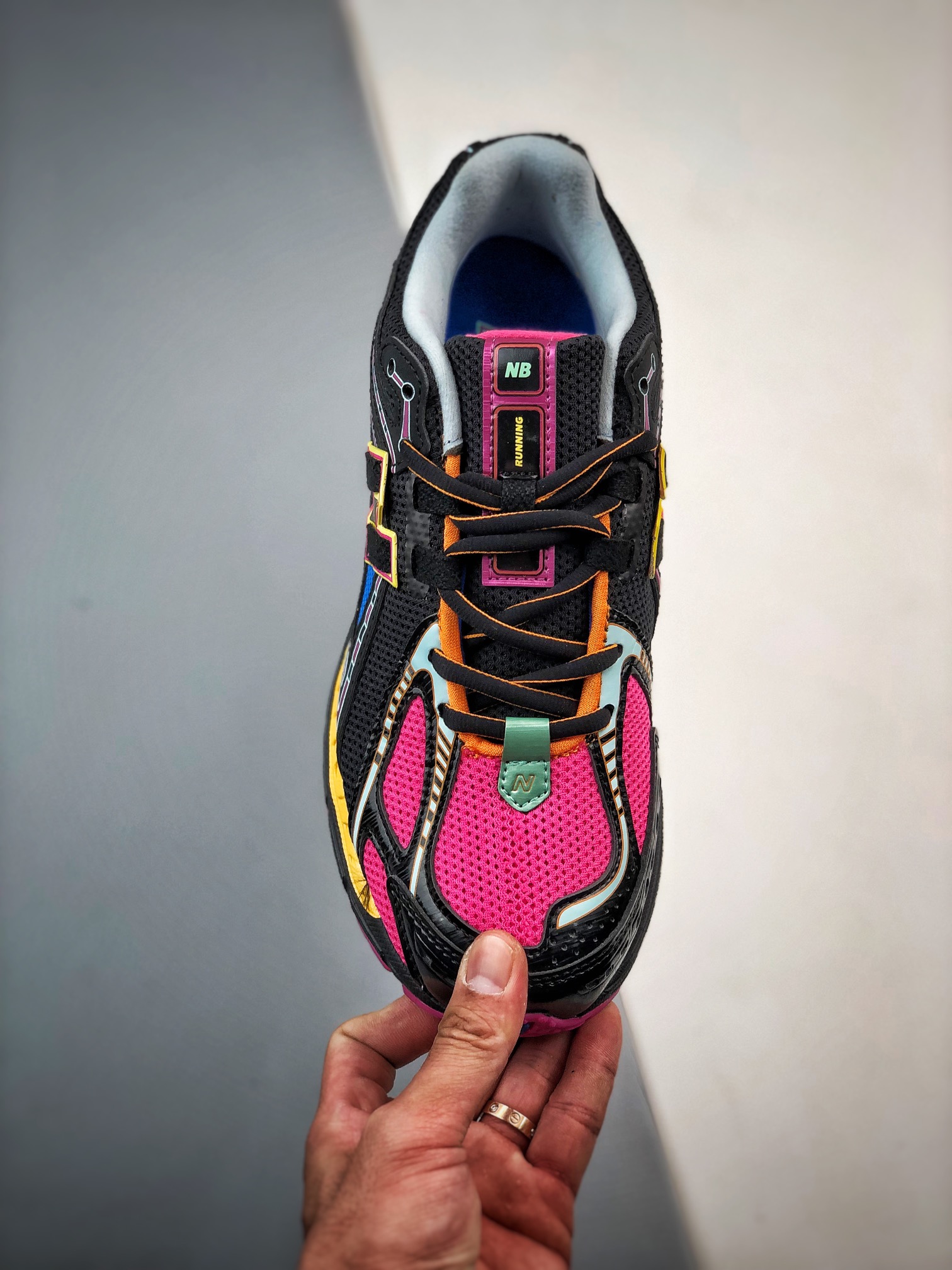 New Balance 1906R "Neon Nights"(M1906RCP）