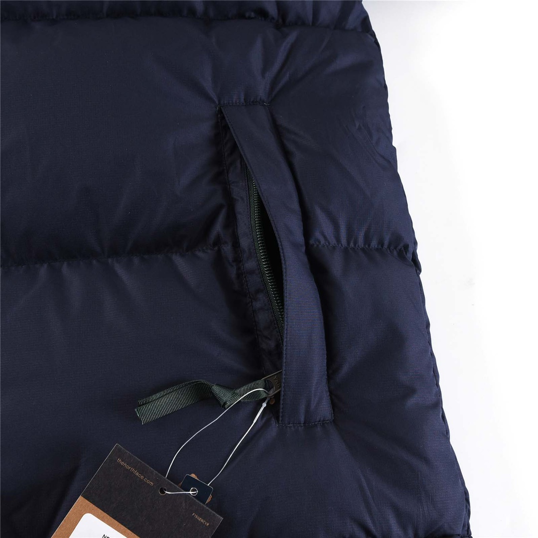 The North Face 1996 Retro Nuptse Jacket "blue-green"（NF0A3YRJ-U32）