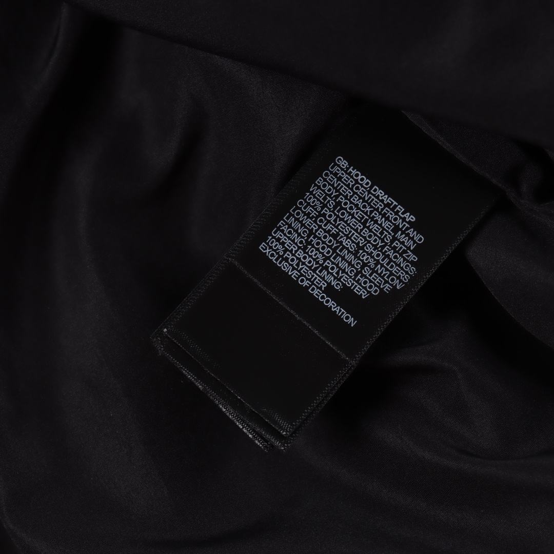 The North Face waterproof jacket（NF0A7UR9-92A）