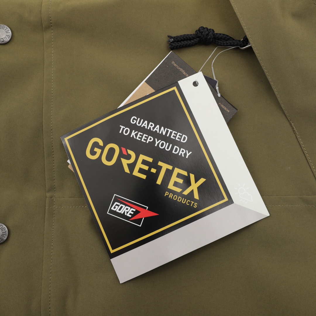 The North Face waterproof jacket（NI2GM50D）