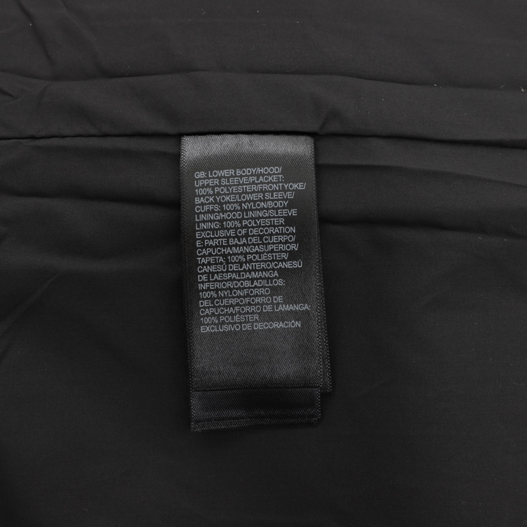 The North Face waterproof jacket（NI2GM50D）