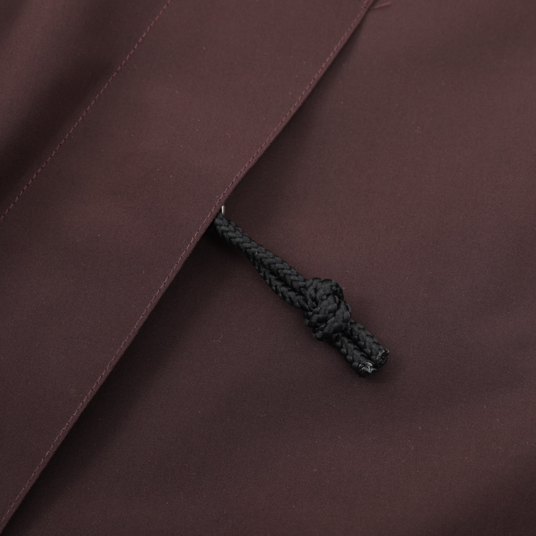 The North Face waterproof jacket（NI3BN59K）