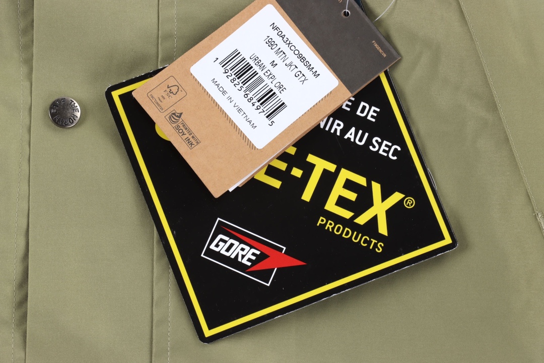 The North Face waterproof jacket（NJ2GQ00A-1）
