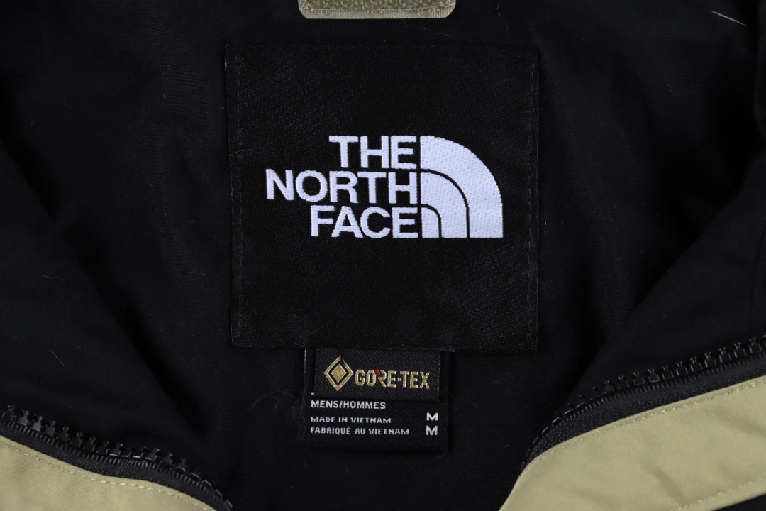 The North Face waterproof jacket（NJ2GQ00A-1）