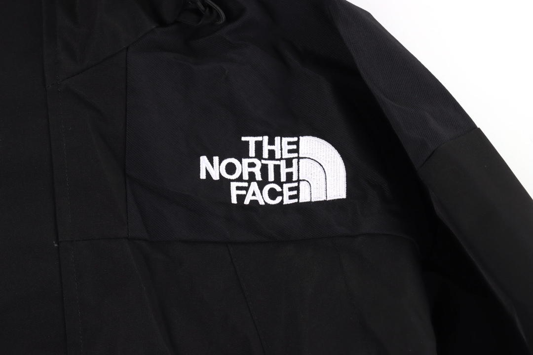 The North Face waterproof jacket（NJ2GQ00B）