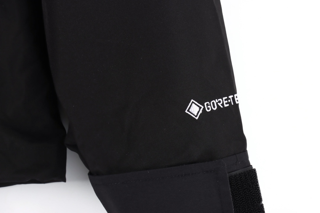 The North Face waterproof jacket（NJ2GQ00B）