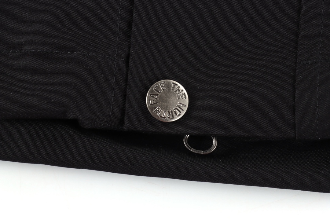 The North Face waterproof jacket（NJ2GQ00B）