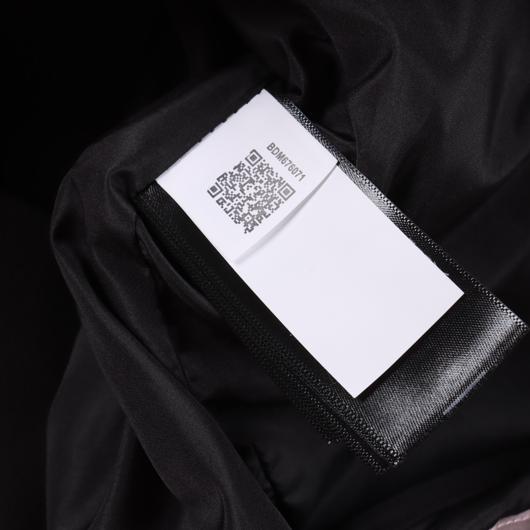 The North Face waterproof jacket（NJ2HP80B）