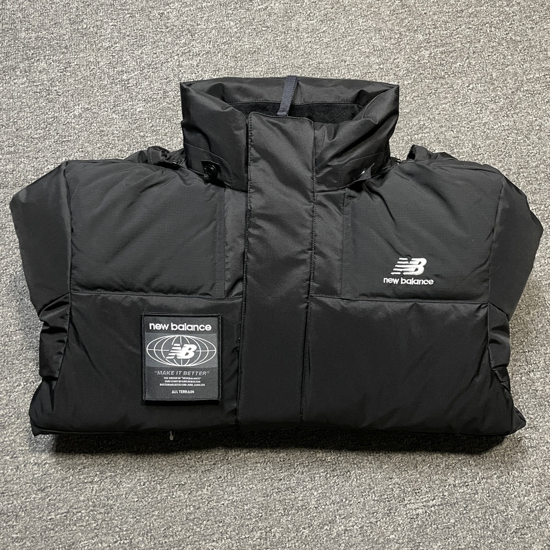 New Balance sports hooded down jacket"black"（NPA43131-BK）