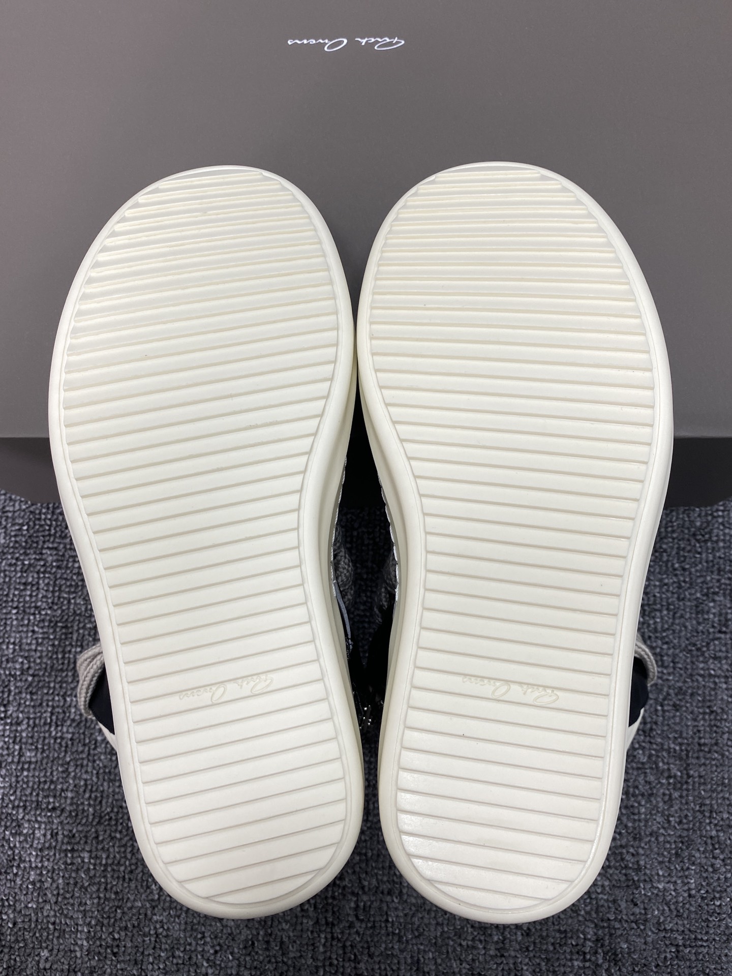 Rick Owens FogachineGeobasket SS22 full-grain calfskin sneakers (RU01B1894LPOW1-9111)