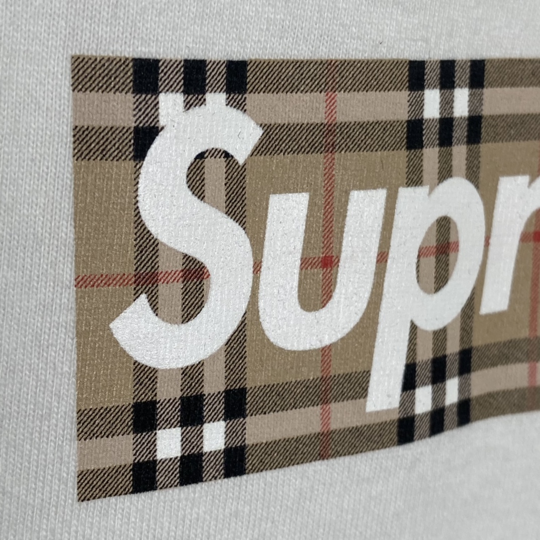 Supreme / Burberry Box Logo Tee "White"（SUP-SS22-127）