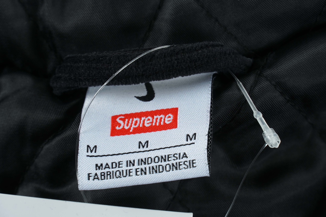 Supreme / Nike Arc Corduroy Hooded Jacket "Black"（SUP-SS22-823）