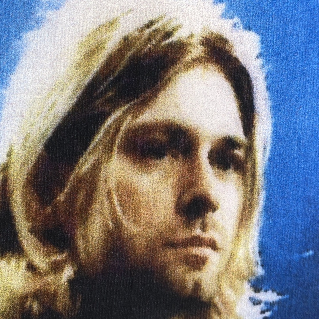 Supreme Kurt Cobain Tee "Red"（SUP-SS23-013）
