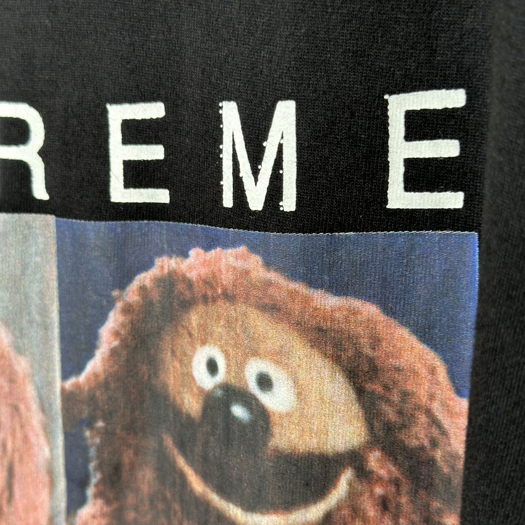 Supreme Rowlf Tee Black（SUP-SS24-004）