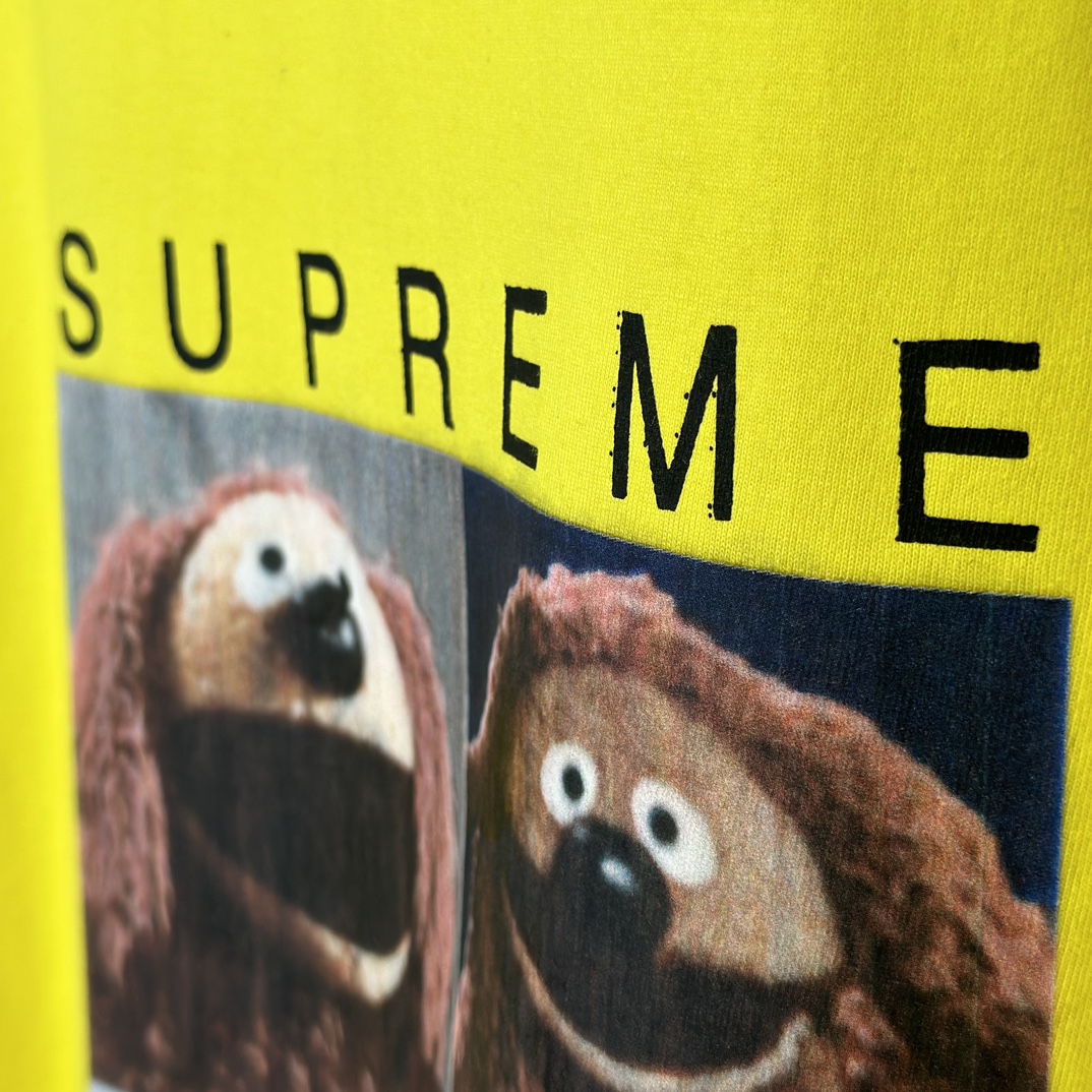 Supreme Rowlf Tee yellow（SUP-SS24-006）