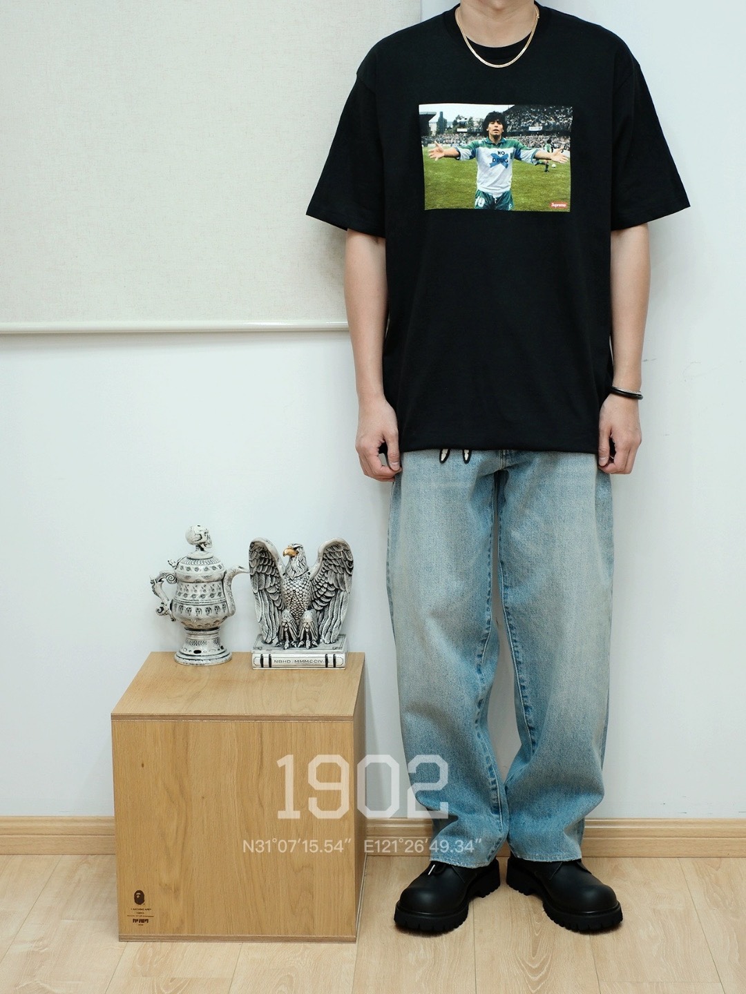 Supreme Maradona Tee "White"（SUP-SS24-013）