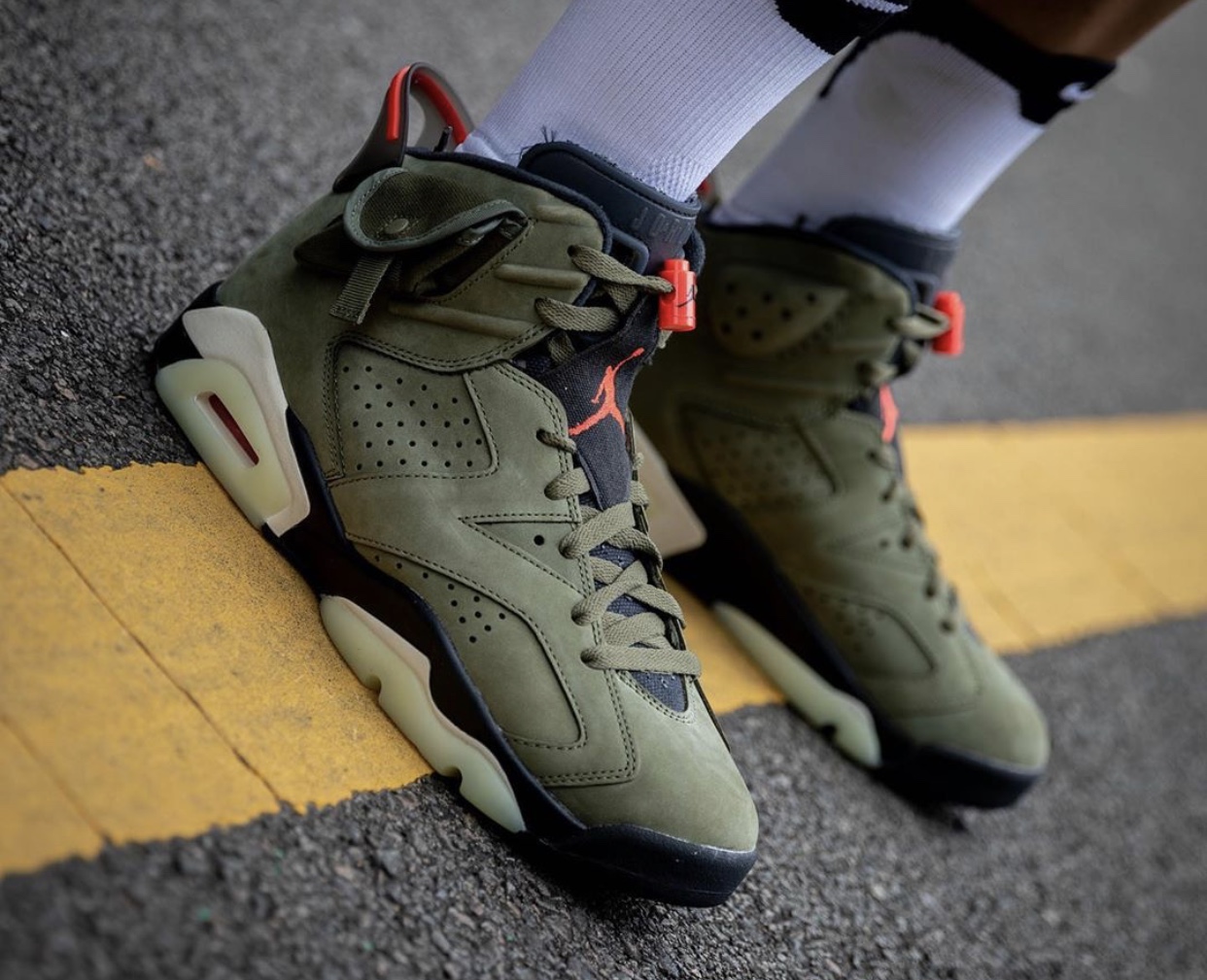 Travis Scott Air Jordan 6 Medium Olive Cactus Jack CN1084-200 Release Date  - SBD