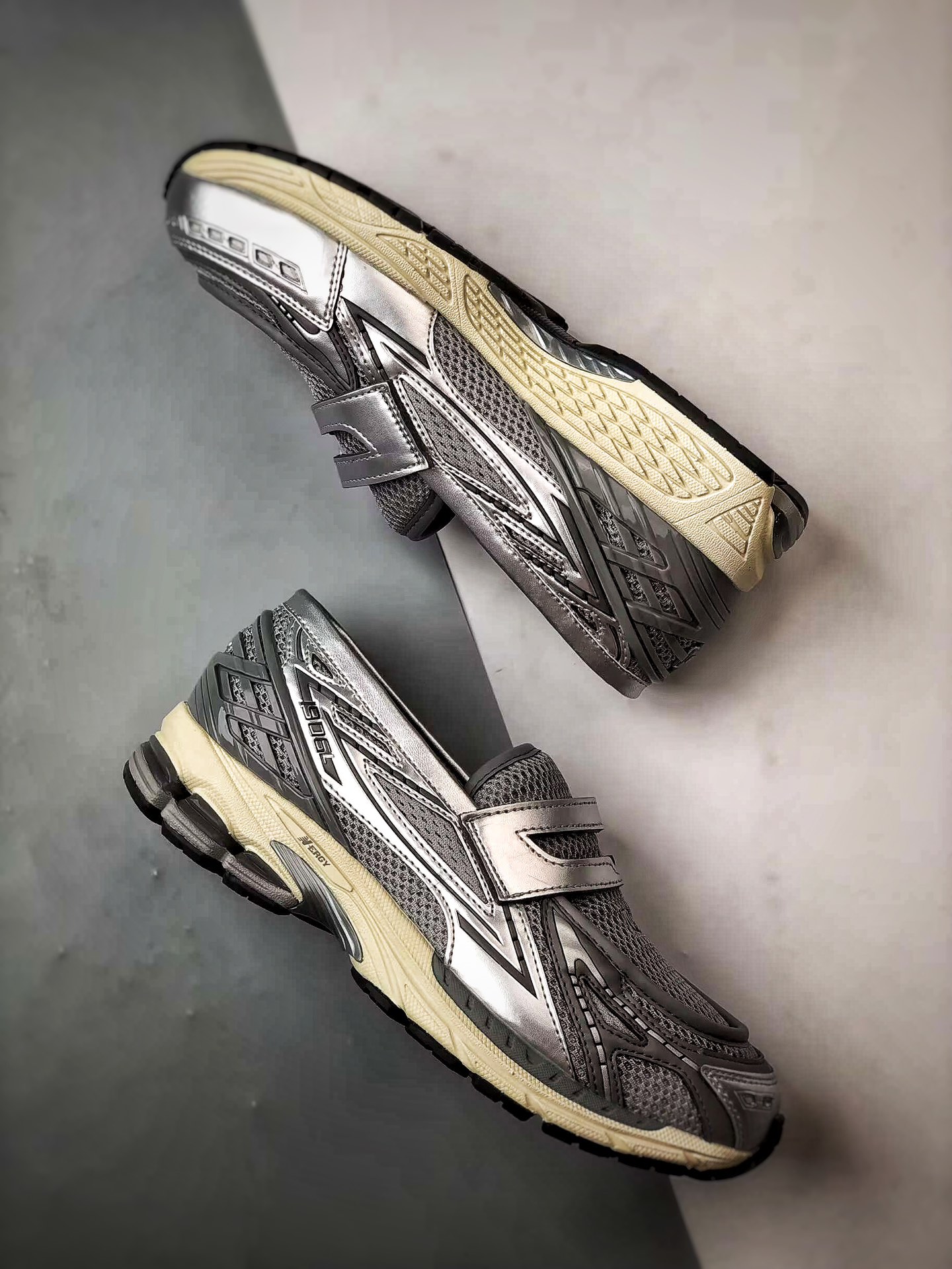 New Balance 1906L "Silver"(U1906LAE)