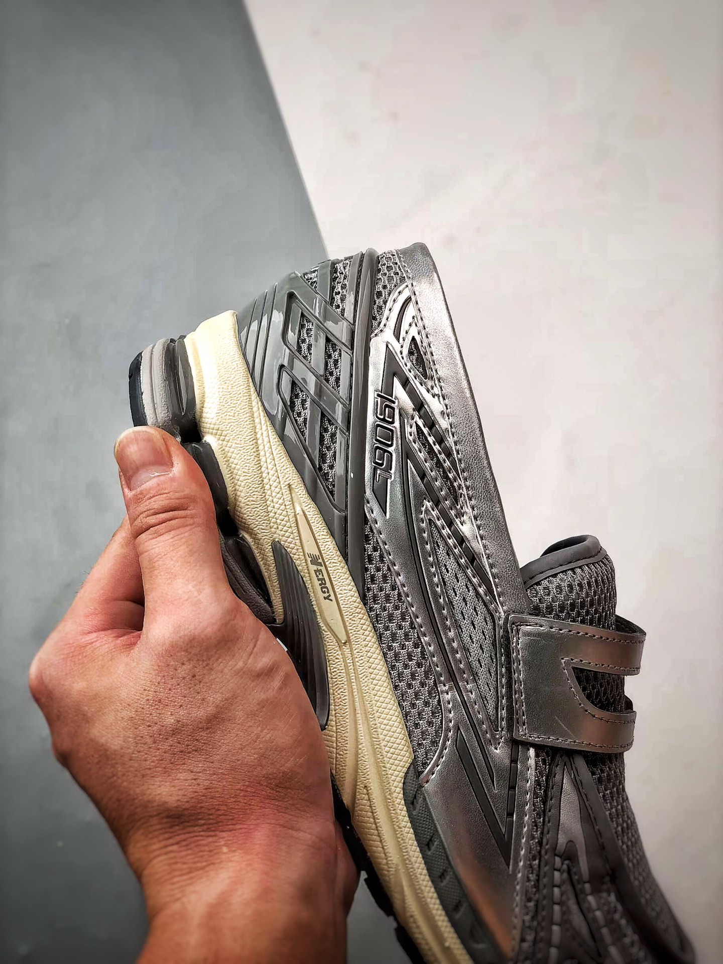 New Balance 1906L "Silver"(U1906LAE)