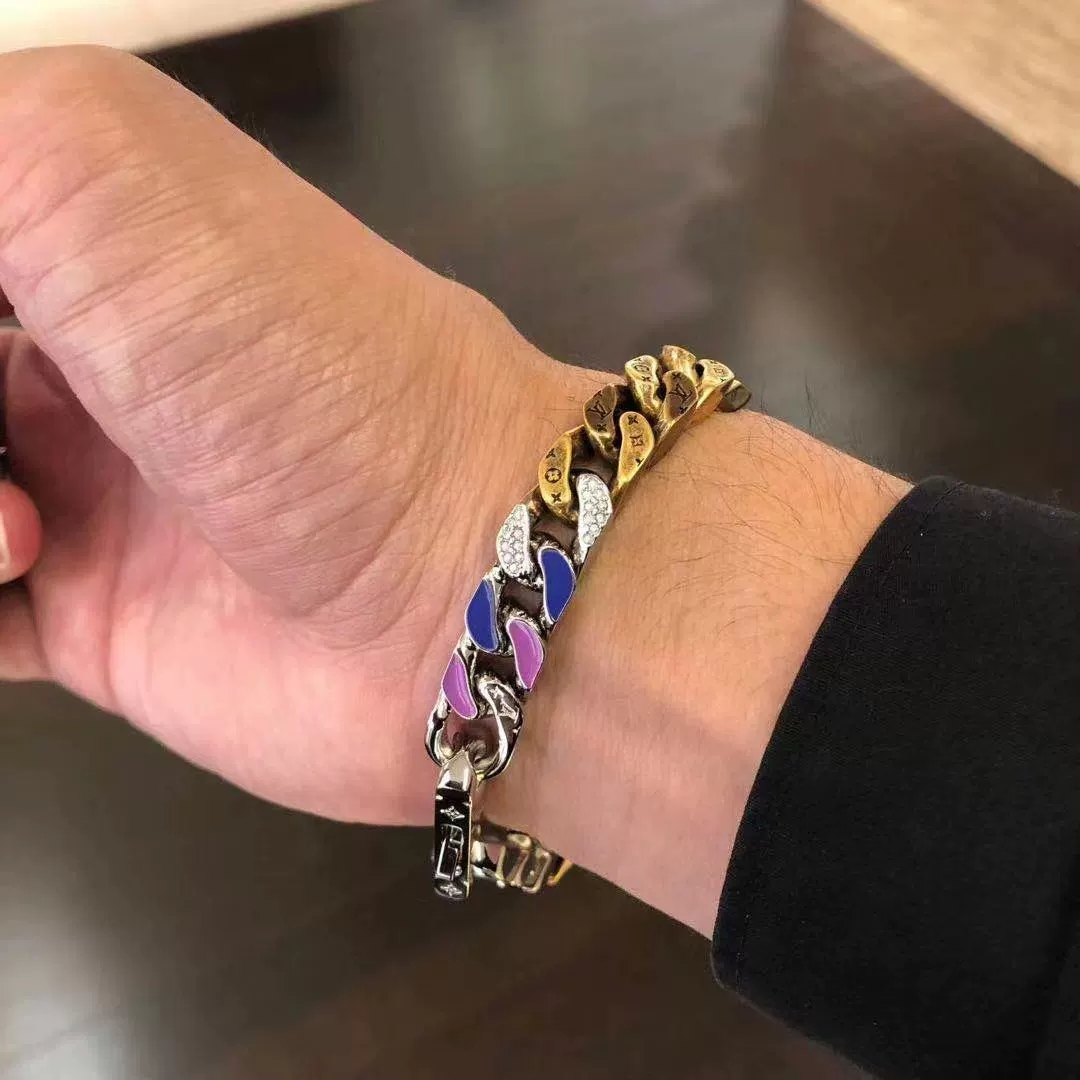 Louis Vuitton "Bracelet Chain Links Patches"  (MP2684)