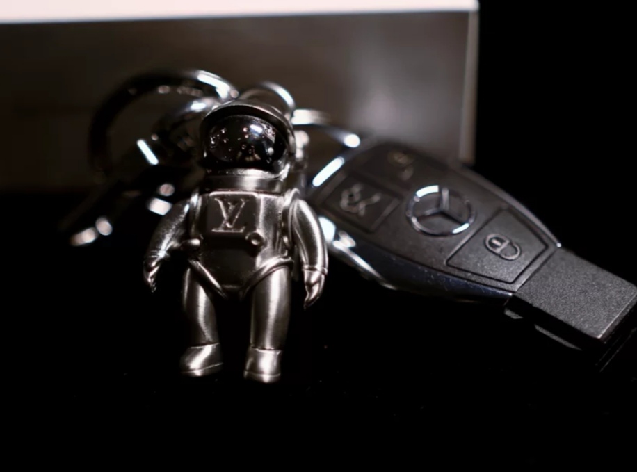 Louis Vuitton space themed keychain(MP2213)