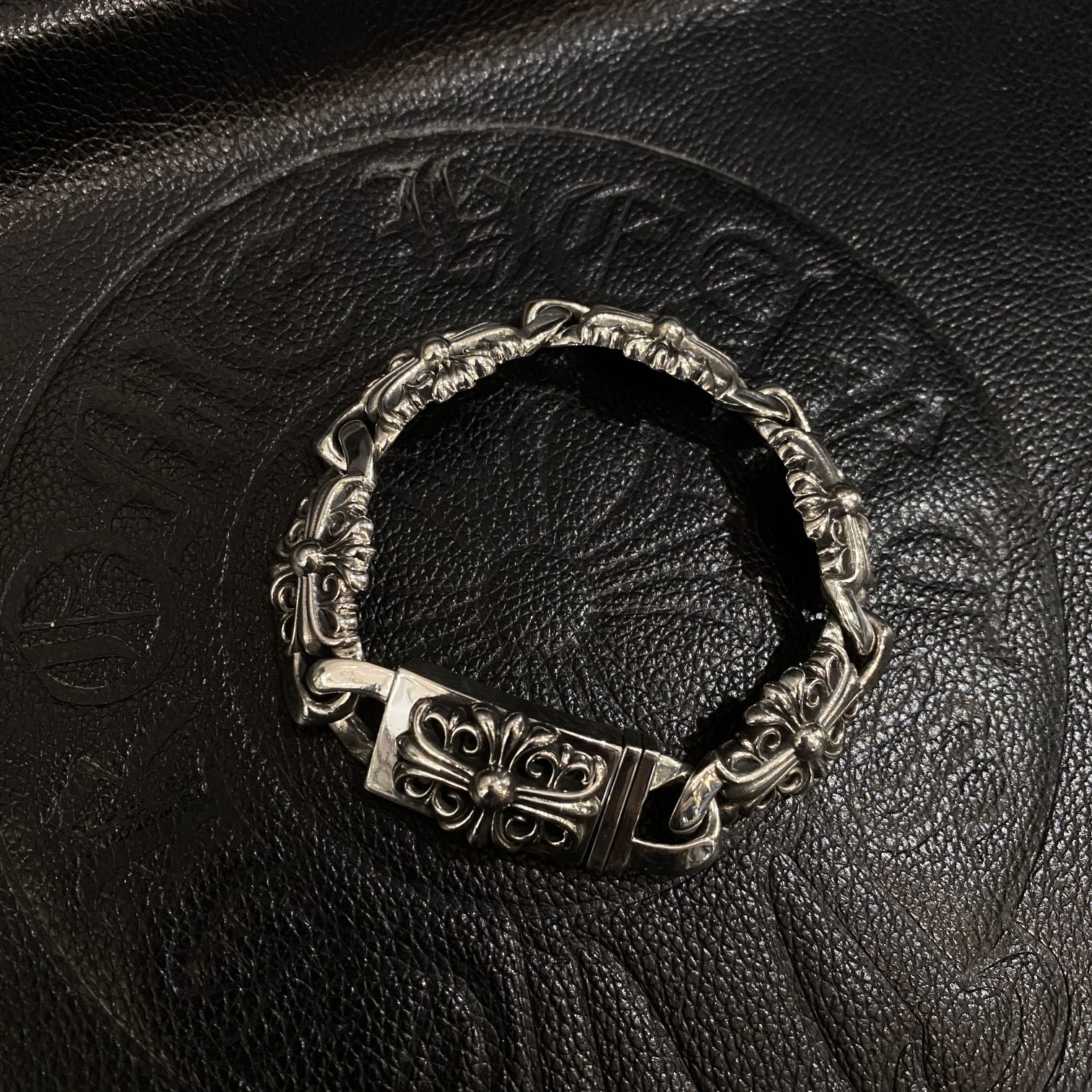 Chrome Hearts Cross Flower Guardian Large Bracelet （CHROME HEARTS 195）