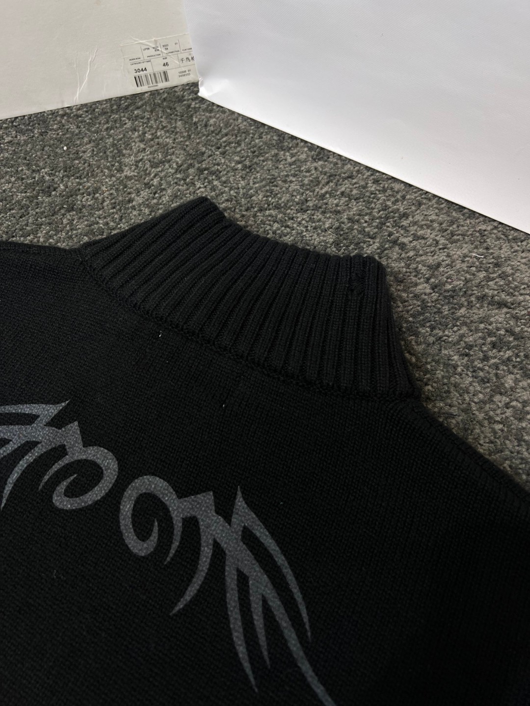 BALENCIAGA  Men's Y2k Zip-up Cardigan in Black (808489T33361000）