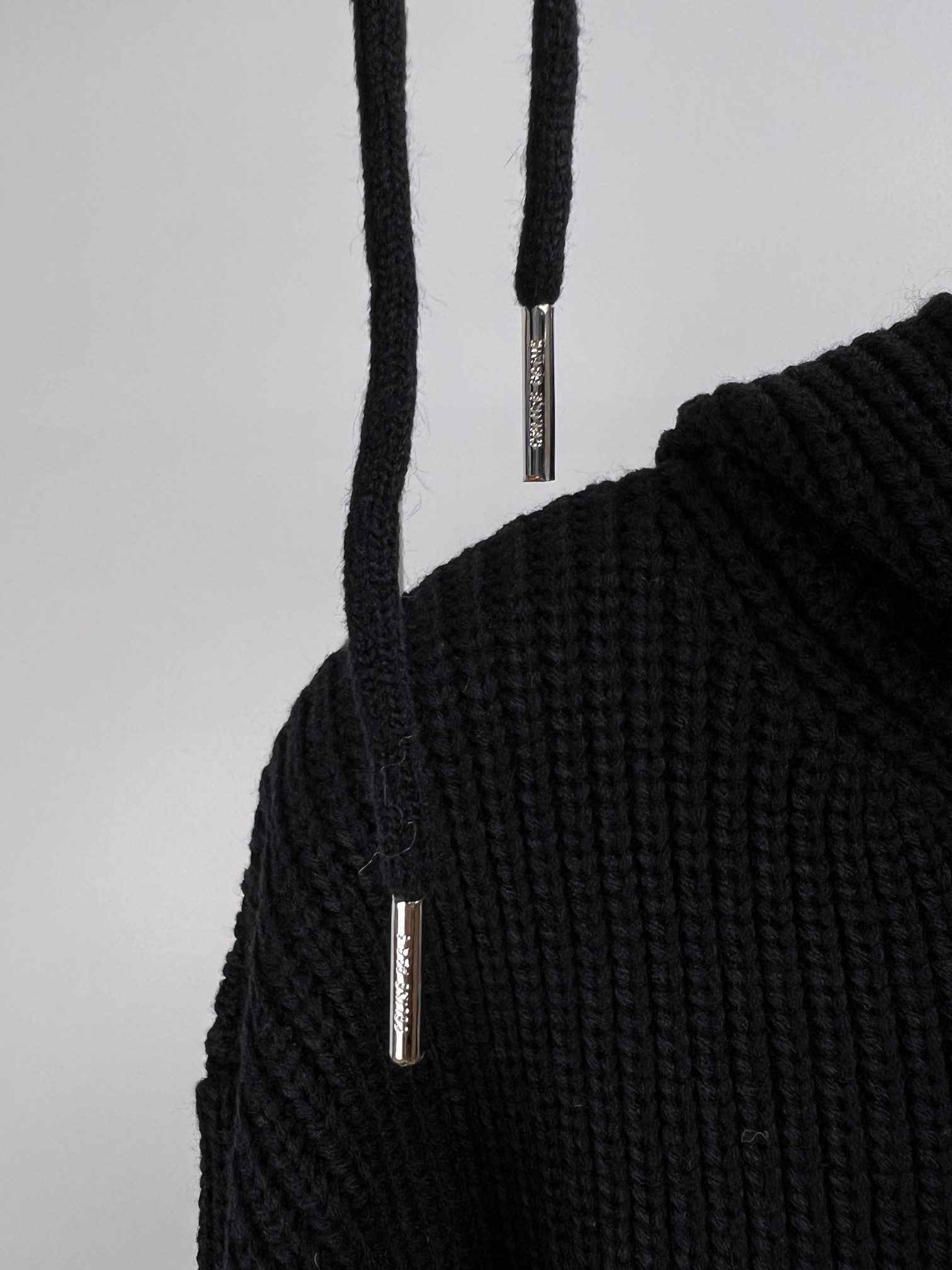 CELINE Hooded Sweater in Ribbed Wool (2AX0A311Y-38NO）