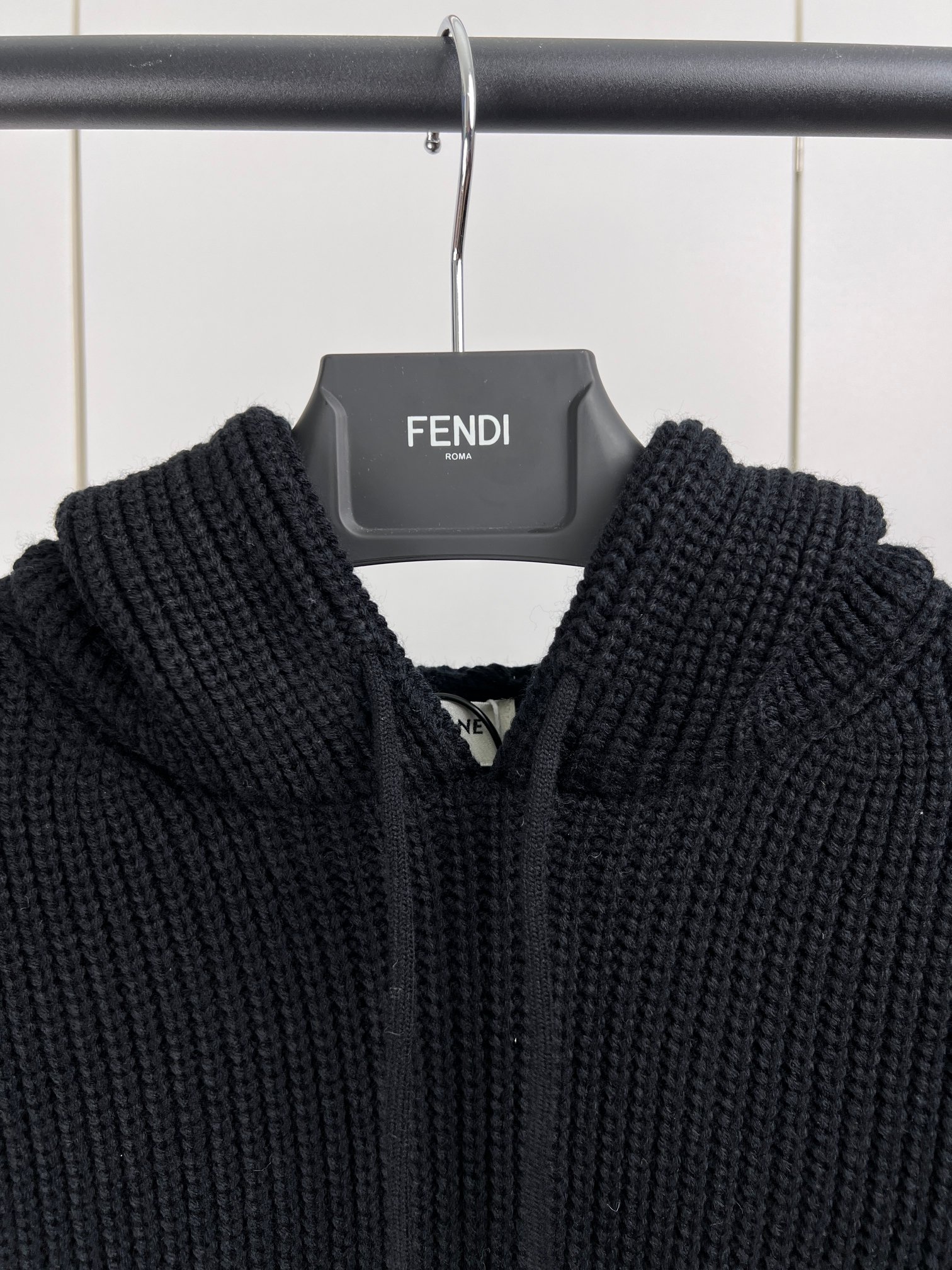 CELINE FW22 hooded pullover (2A85W423P-07MR）