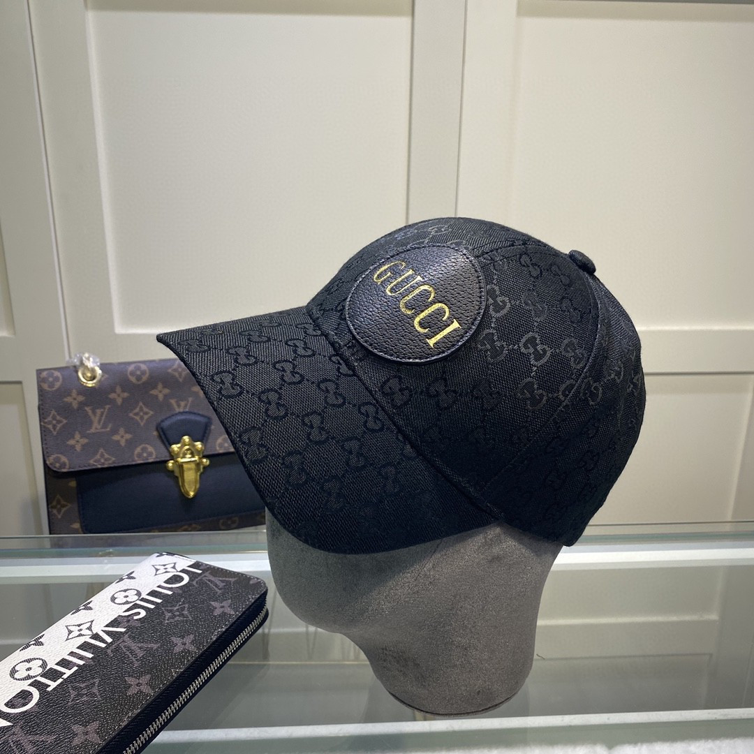 GUCCI GG Canvas Baseball Cap（576253 4HG62 2565）