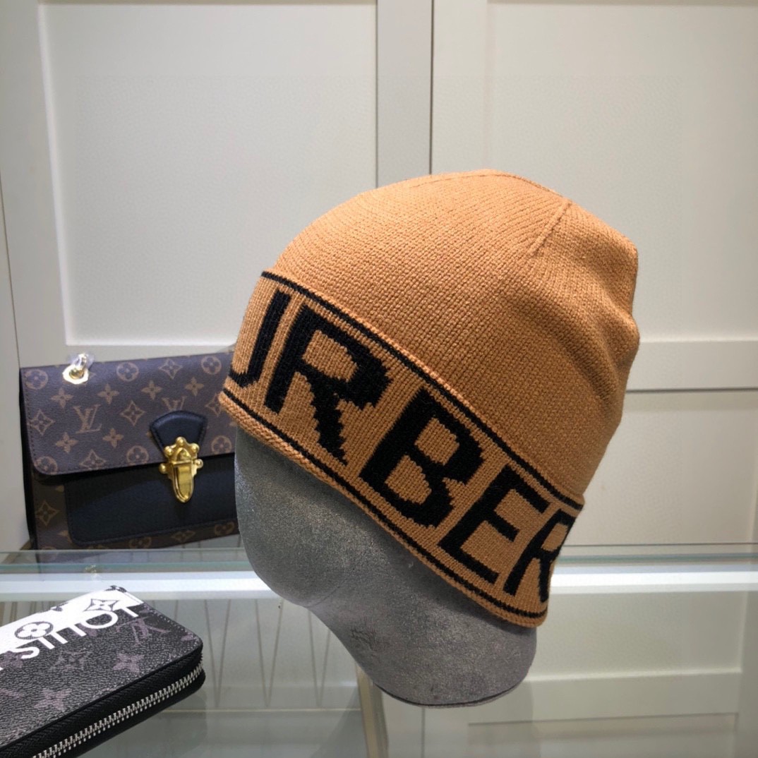 BURBERRY knitted hat（80239831）