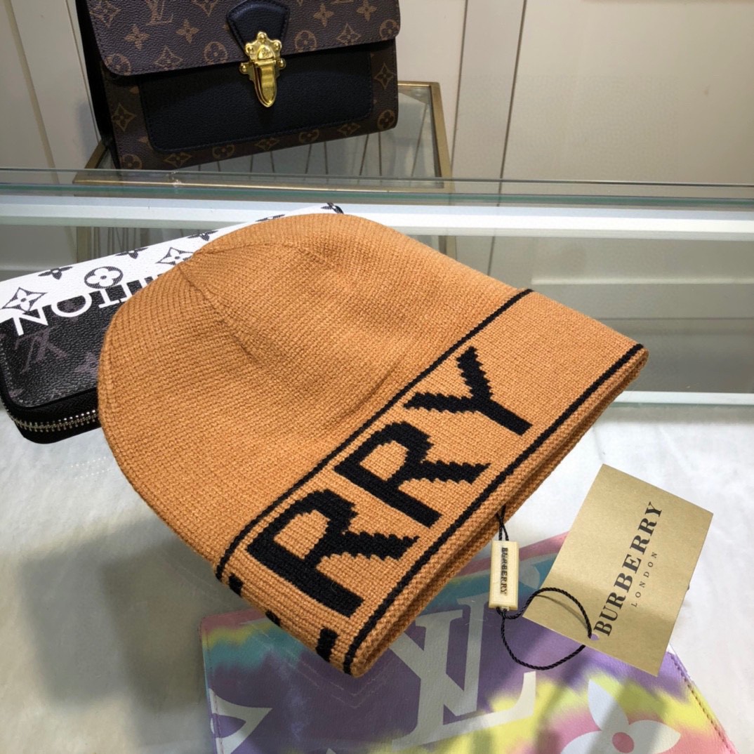 BURBERRY knitted hat（80239831）