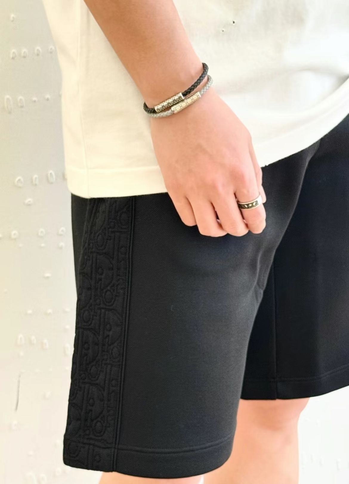 お洒落♪】Dior☆Dior Oblique バミューダ ショートパンツ (Dior/ハーフ・ショートパンツ) 593J131A0979_C521【BUYMA】