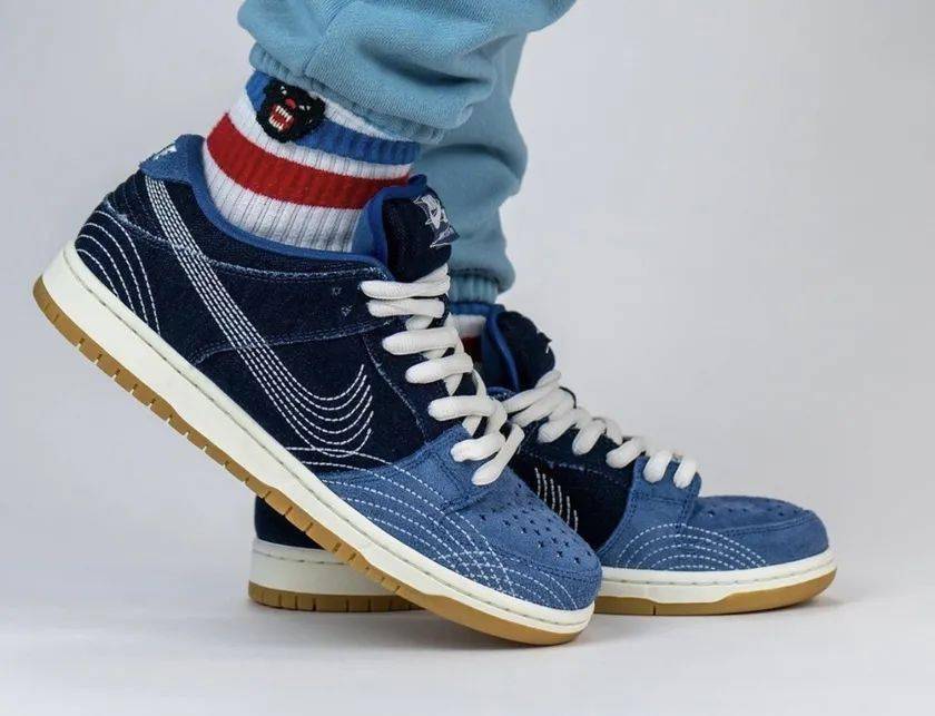 穿搭感依旧十足，Nike SB Dunk Low &ldquo;Sashiko&rdquo;全新上脚图亮相_手机搜狐网