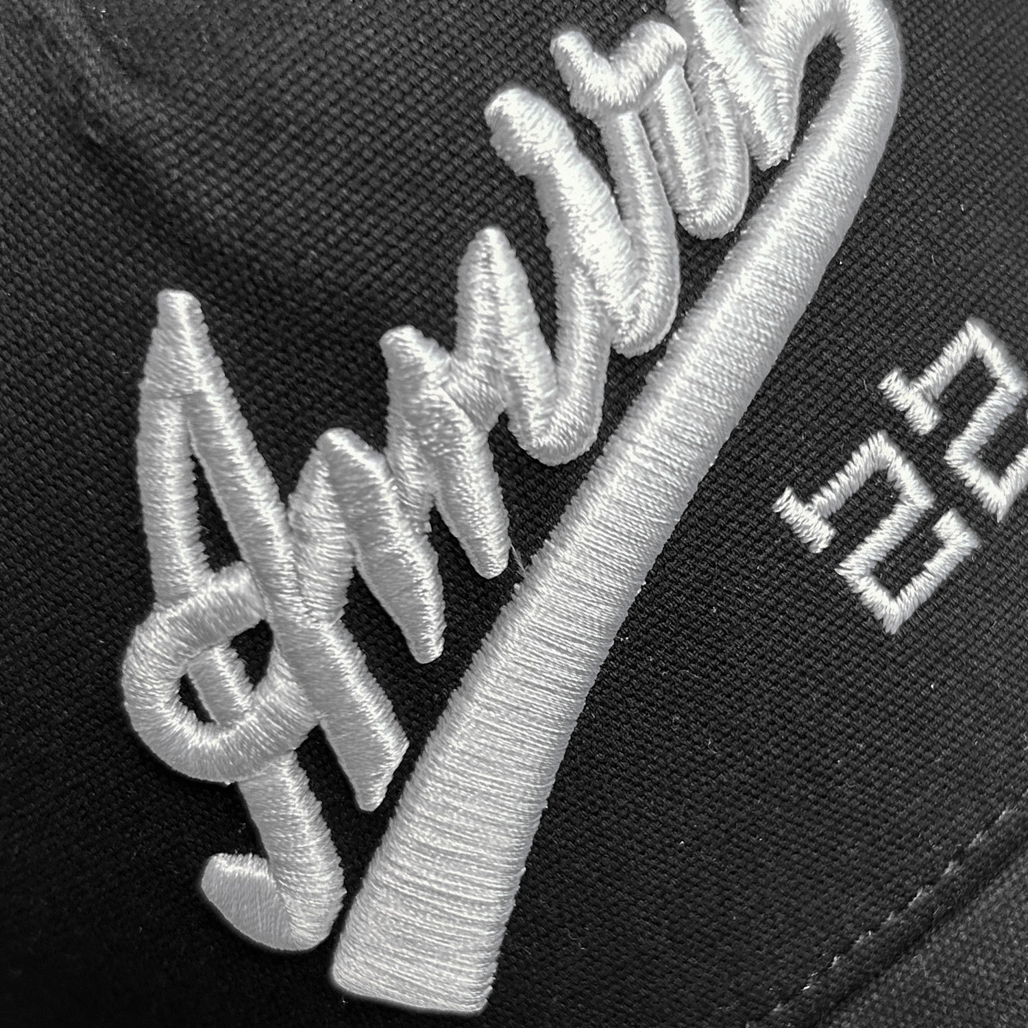 Amiri Logo Cap（AMHATR122）